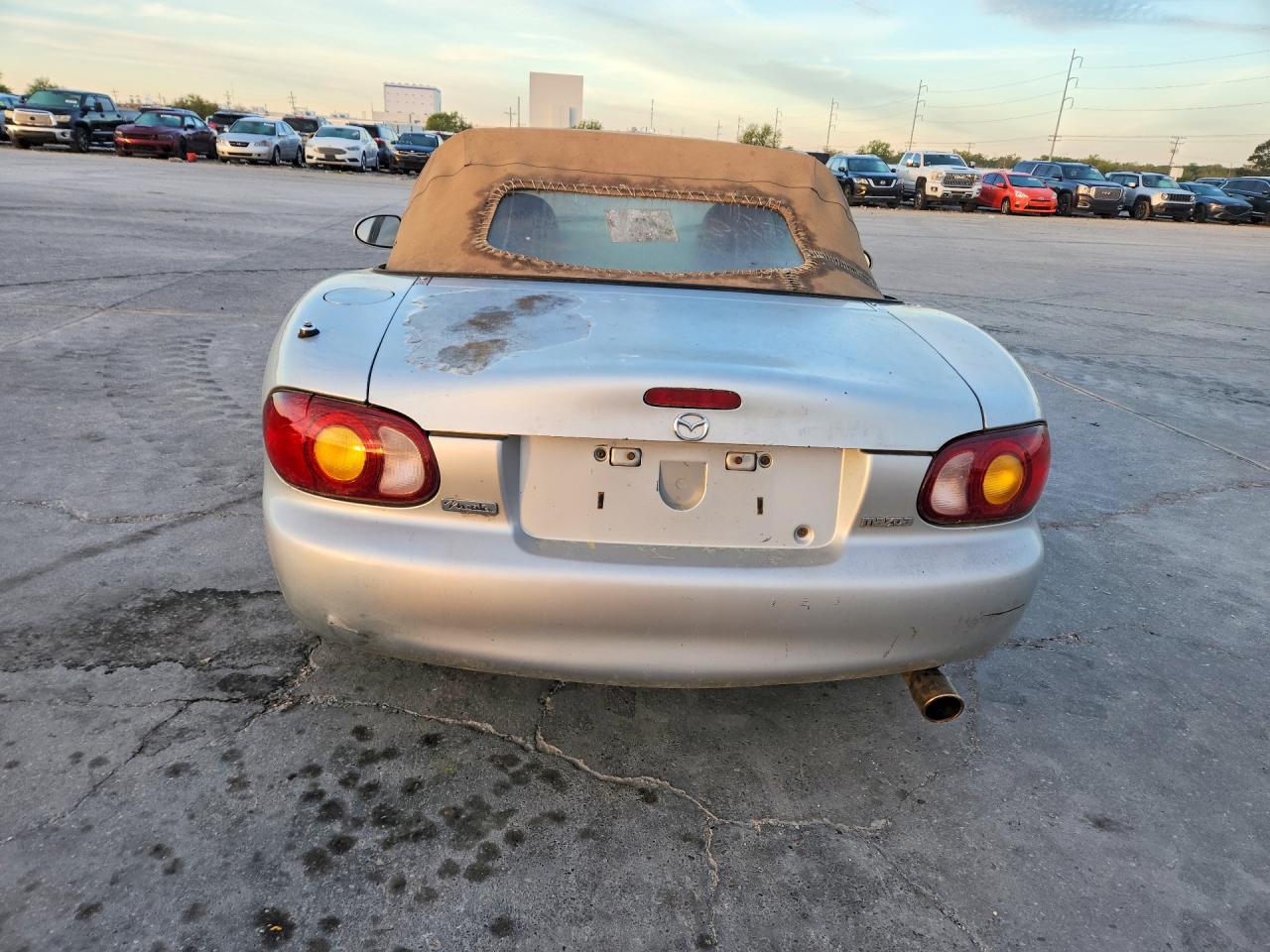 1999 Mazda Mx-5 Miata Silver vin: JM1NB3530X0118676