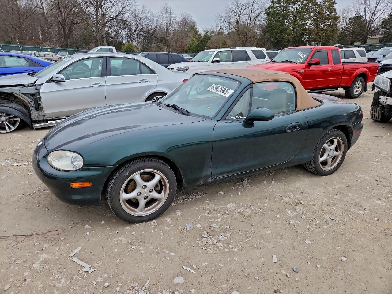 1999 Mazda Mx-5 Miata Green vin: JM1NB3530X0138331