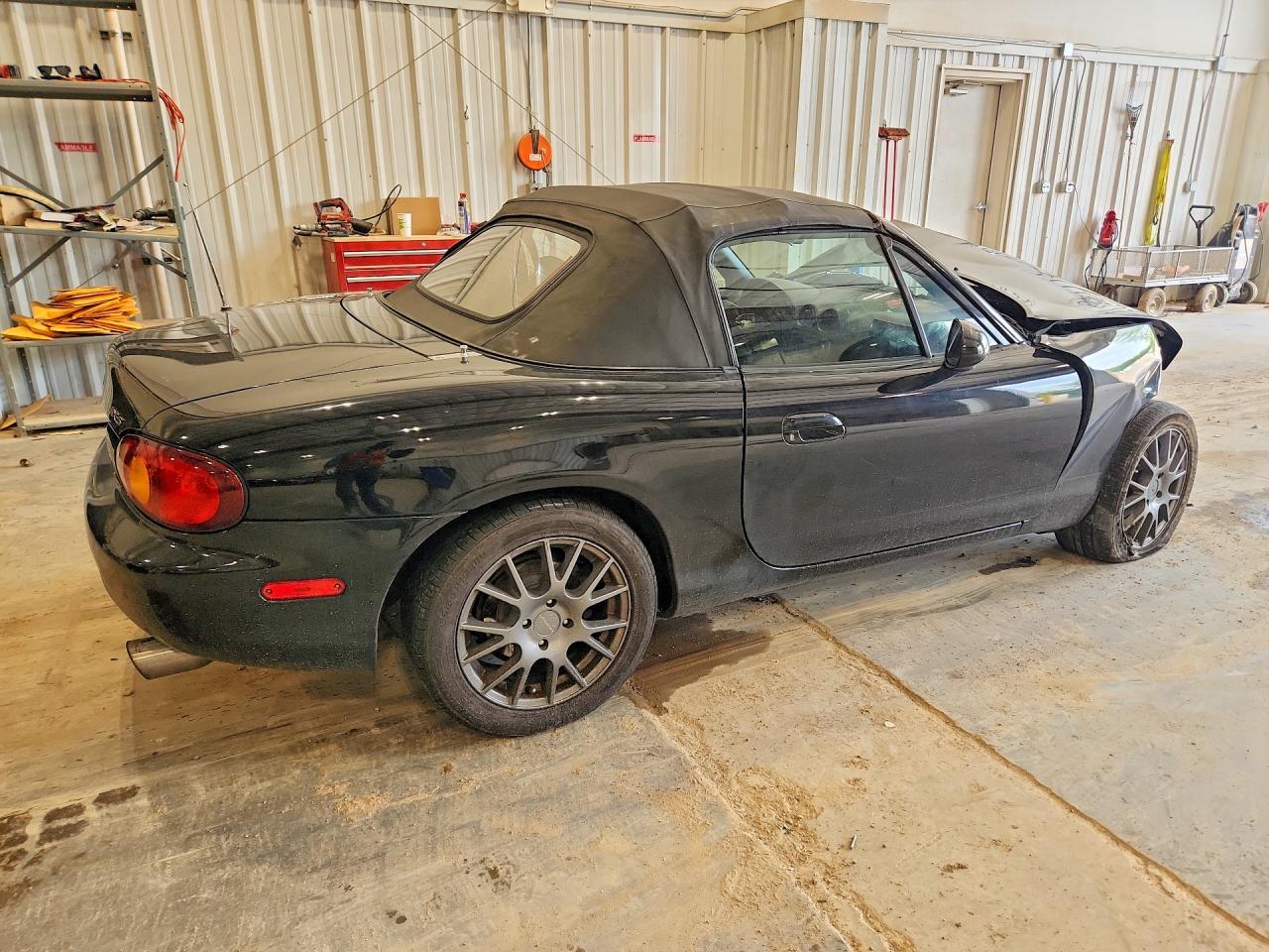 2000 Mazda Mx-5 Miata Base Black vin: JM1NB3530Y0142235