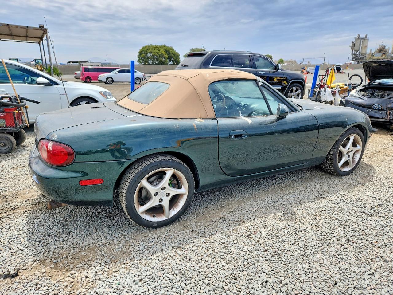 2001 Mazda Mx-5 Miata Base/ls Green vin: JM1NB353110212847