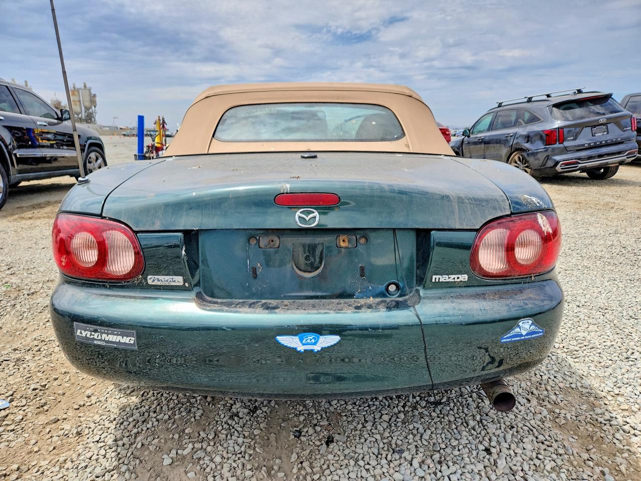 2001 Mazda Mx-5 Miata Base/ls Green vin: JM1NB353110212847