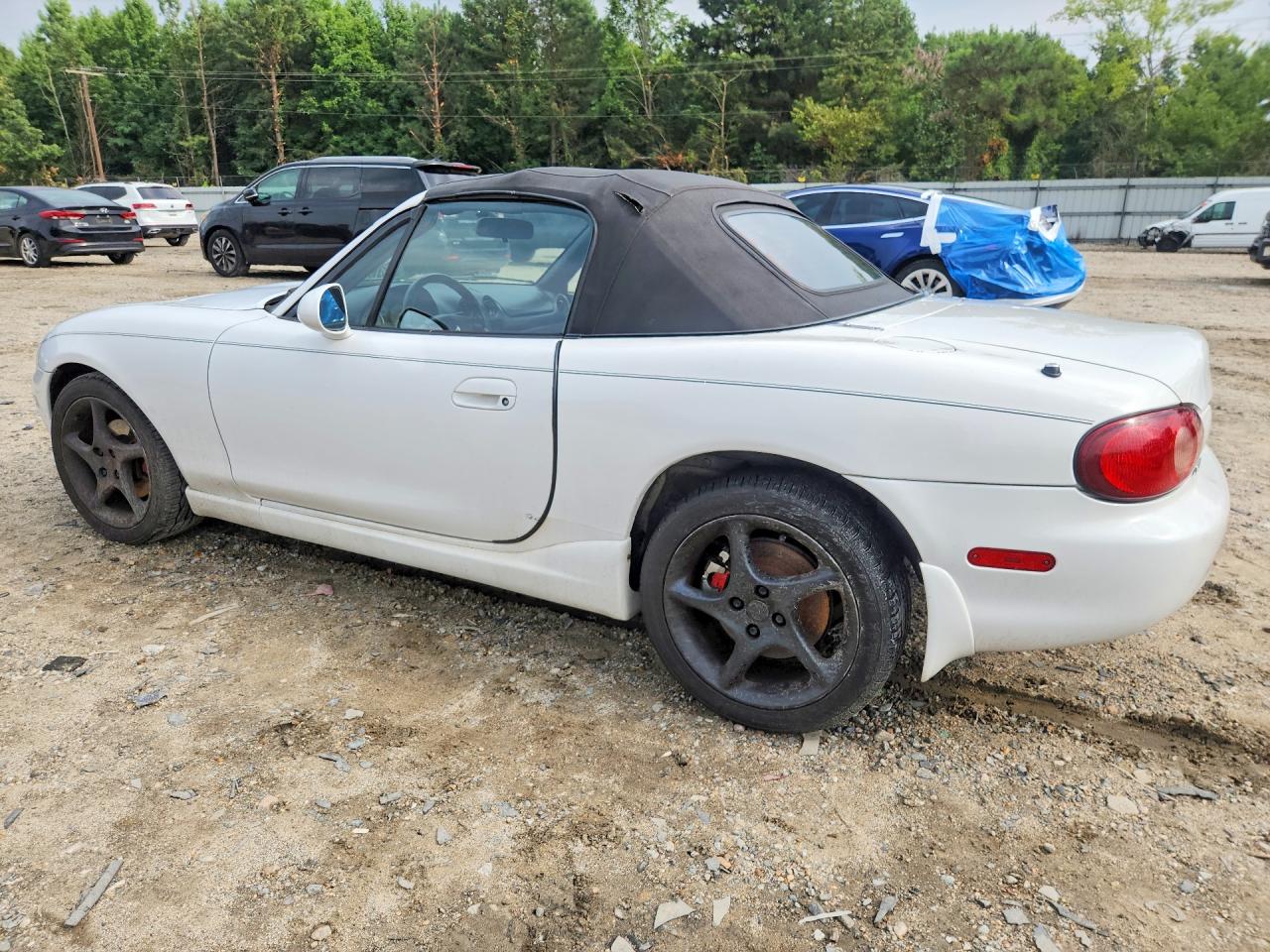 2003 Mazda Mx-5 Miata Base White vin: JM1NB353130312014