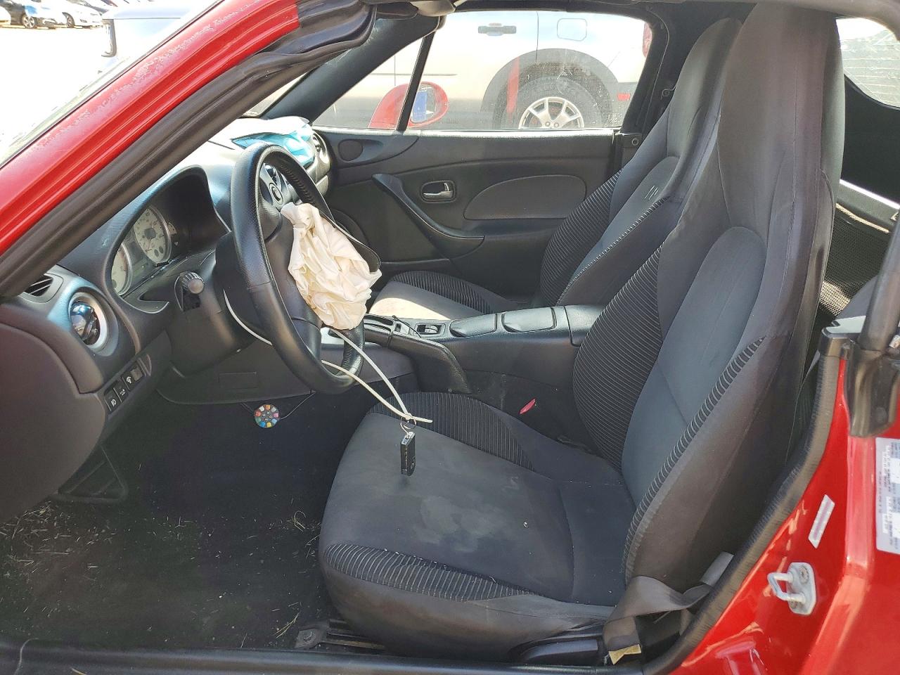 2005 Mazda Miata Mx-5 Red vin: JM1NB353150411418