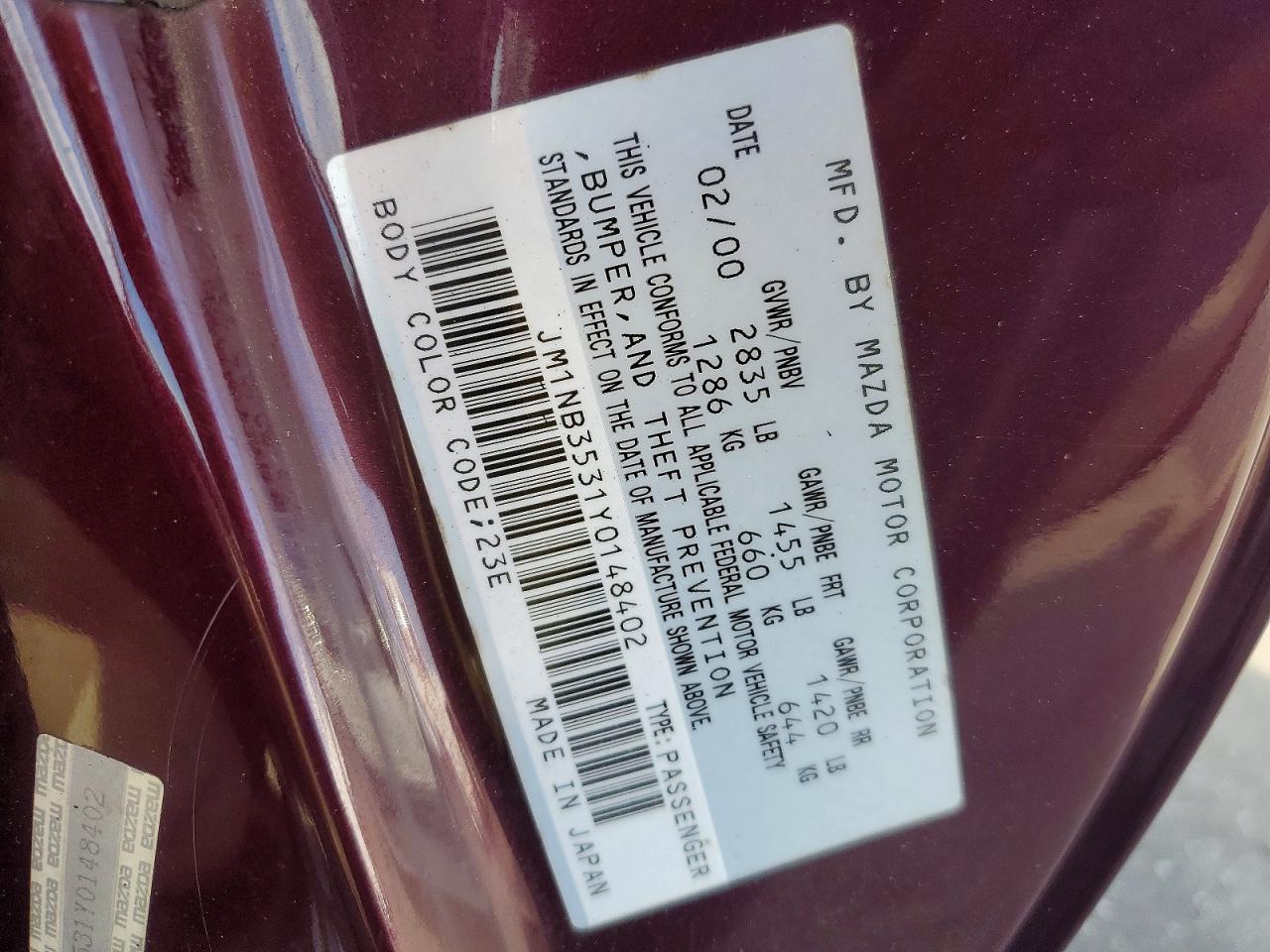 2000 Mazda Mx-5 Miata Base Burgundy vin: JM1NB3531Y0148402
