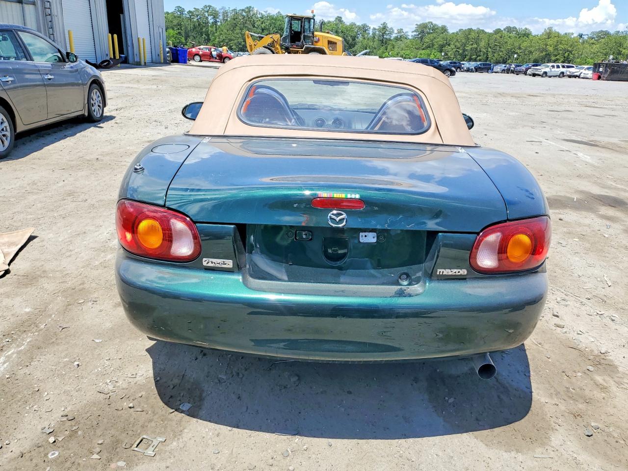 2000 Mazda Mx-5 Miata Base Green vin: JM1NB3531Y0155690