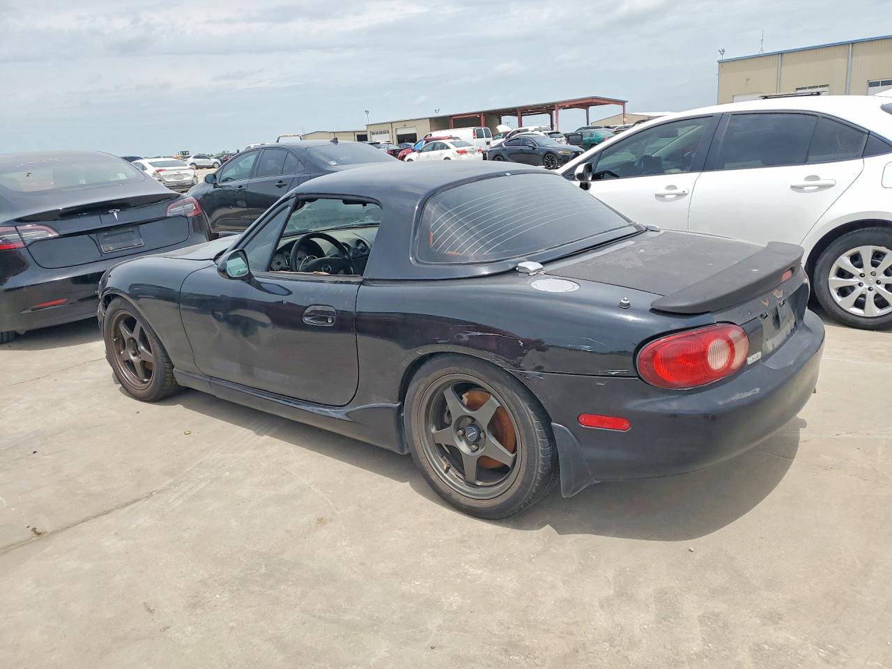 2002 Mazda Mx-5 Miata Base Черный vin: JM1NB353220226435