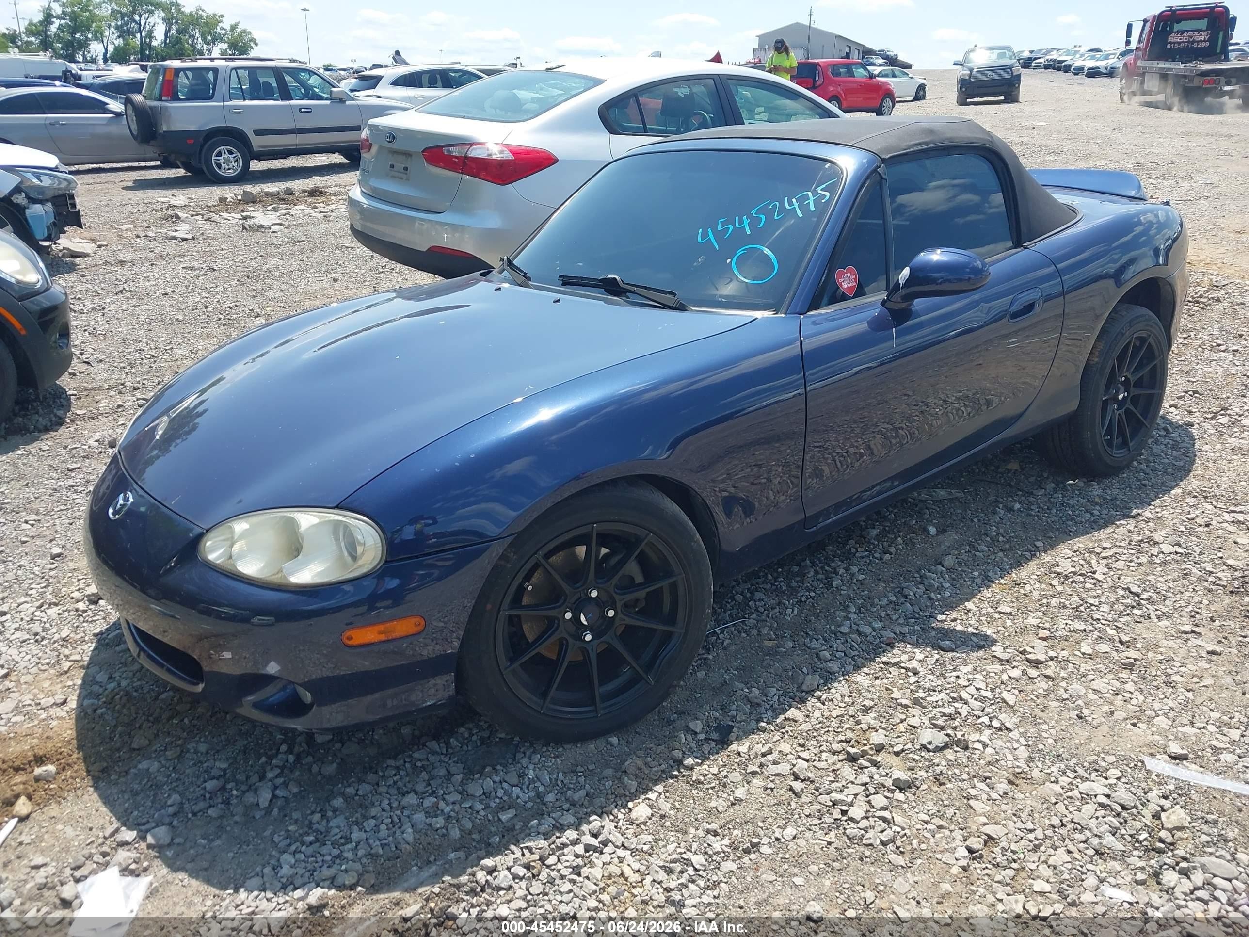 2003 Mazda Mx-5 Miata Cloth/ls/se/shinsen Blue vin: JM1NB353330311771
