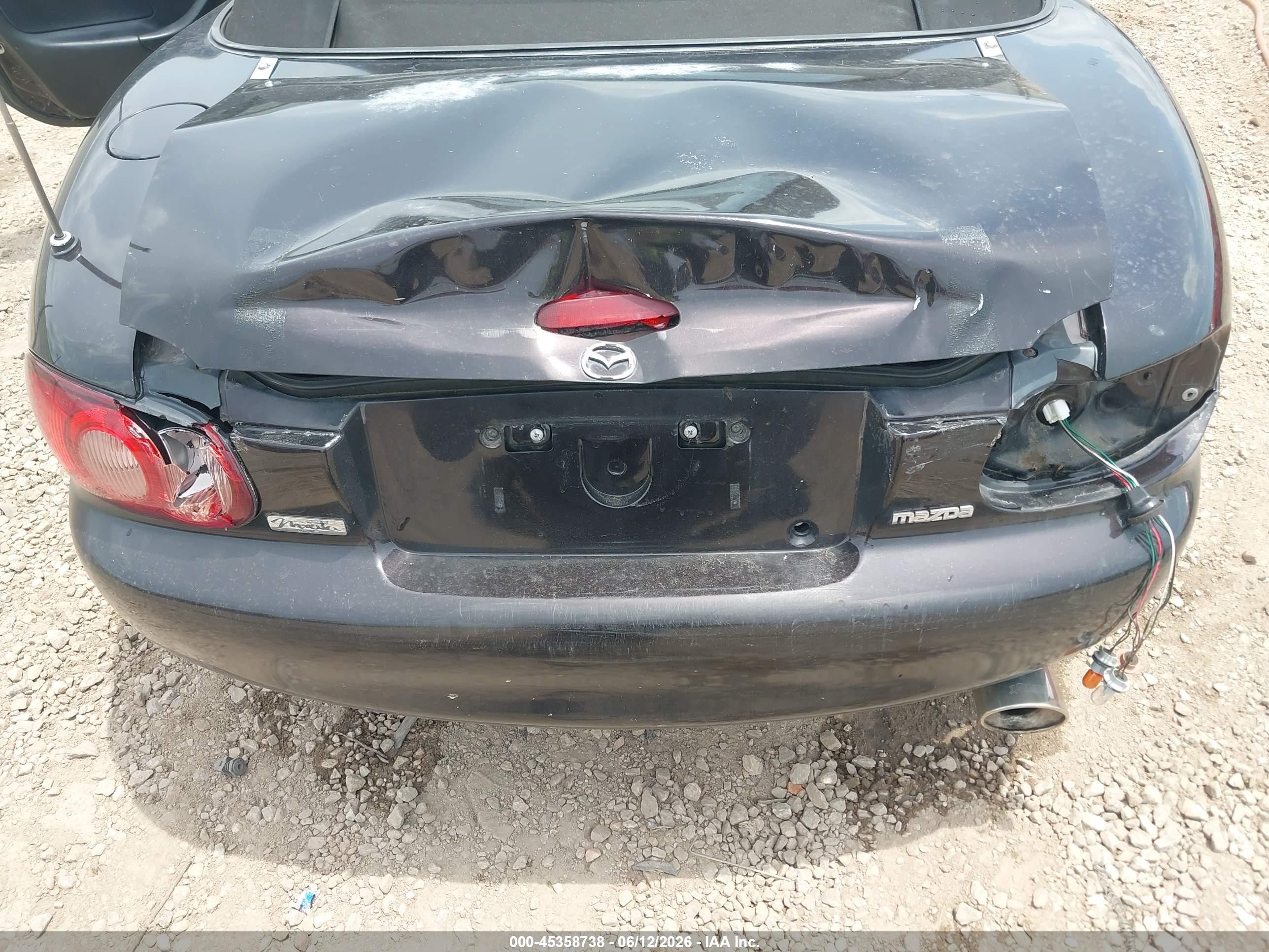 2004 Mazda Mx-5 Miata Cloth Black vin: JM1NB353340401293