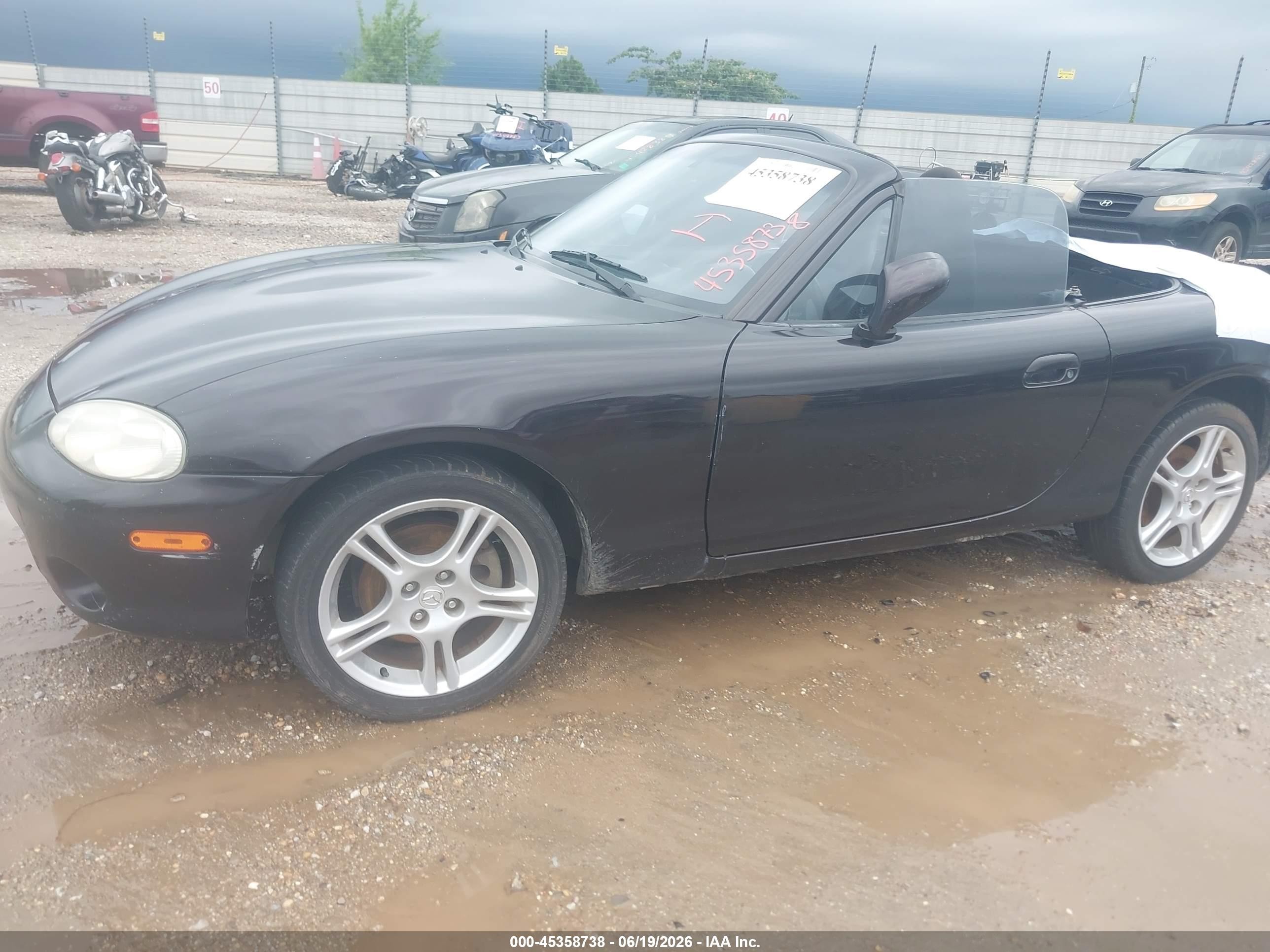 2004 Mazda Mx-5 Miata Cloth Black vin: JM1NB353340401293