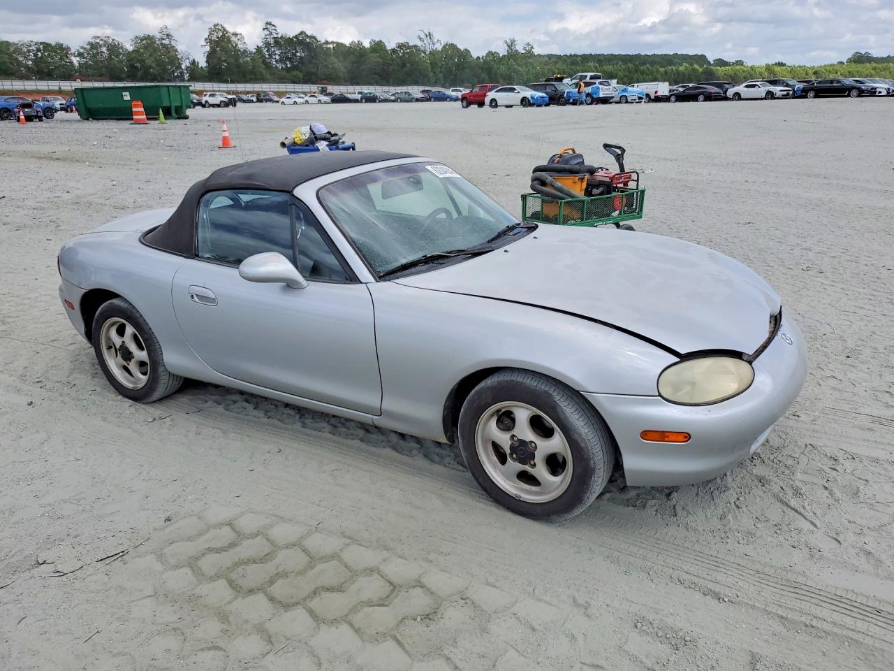 1999 Mazda Mx-5 Miata Silver vin: JM1NB3533X0101838
