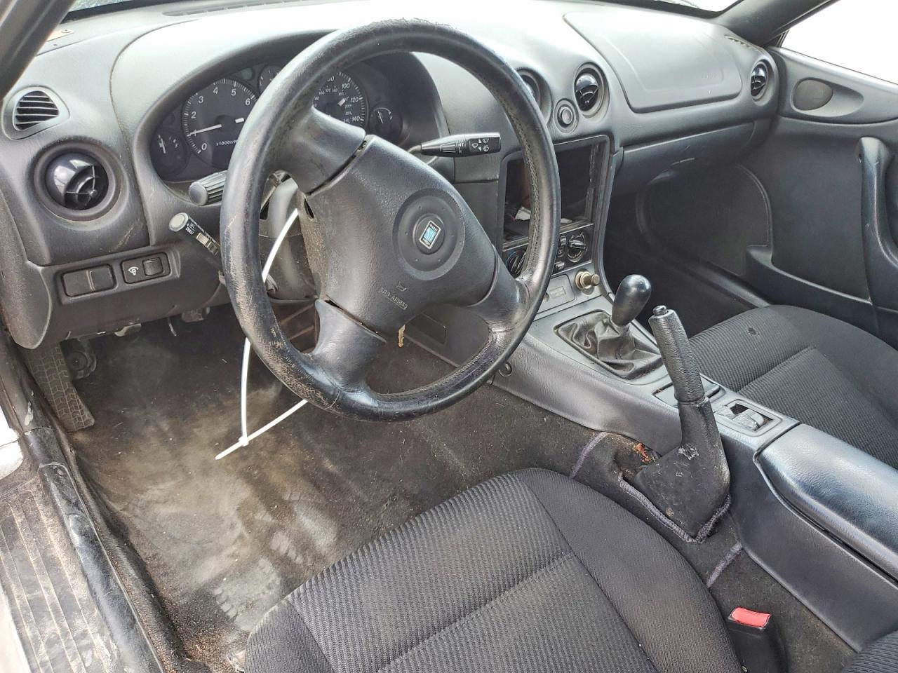 1999 Mazda Mx-5 Miata Silver vin: JM1NB3533X0101838