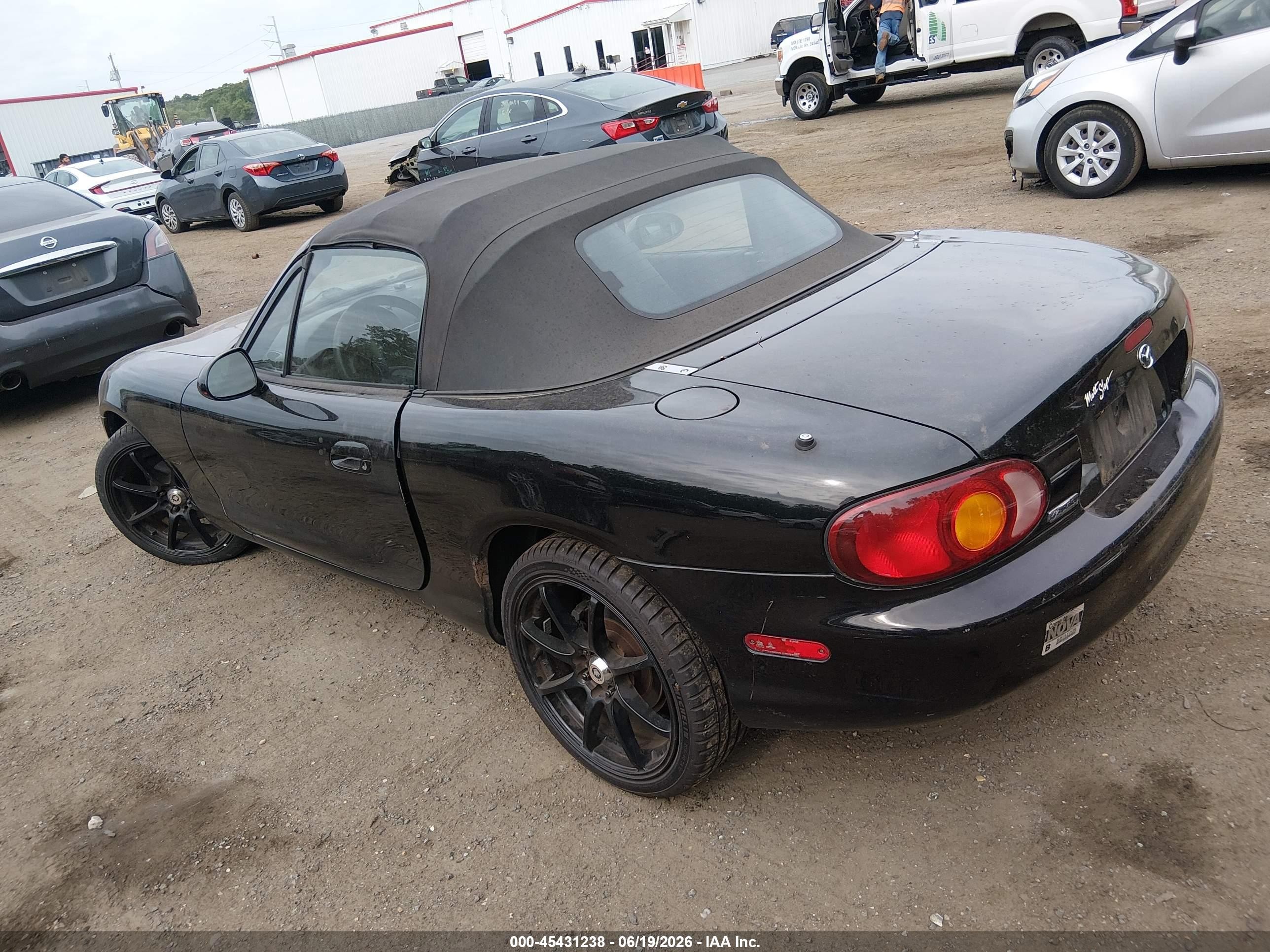 1999 Mazda Mx-5 Miata Leather/leather Pkg/popular Equip/sport/touring/touring Pkg Black vin: JM1NB3533X0106442