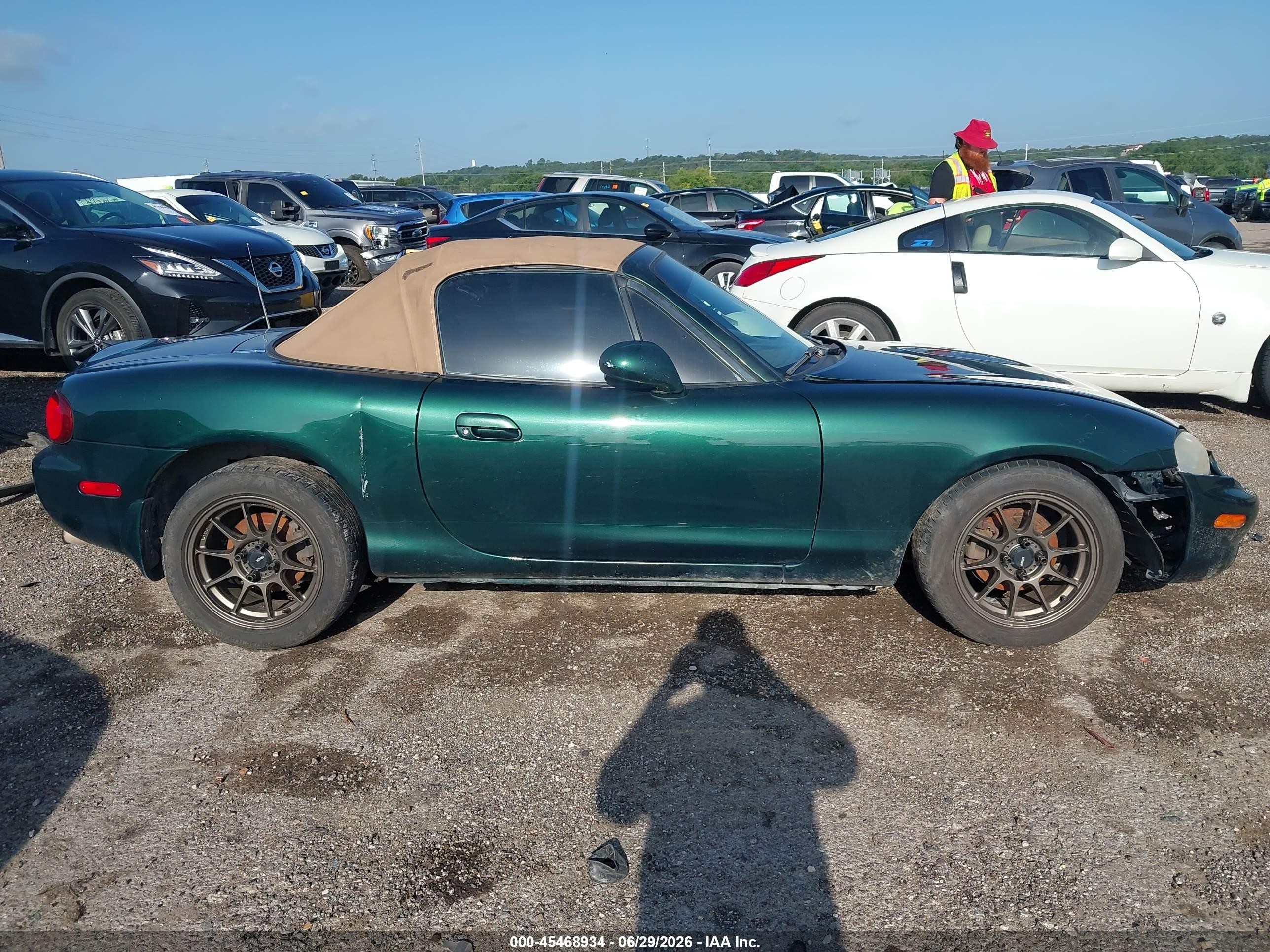 1999 Mazda Mx-5 Miata Leather Pkg/popular Equipment Pkg/sports Pkg/touring Pkg Green vin: JM1NB3533X0117523