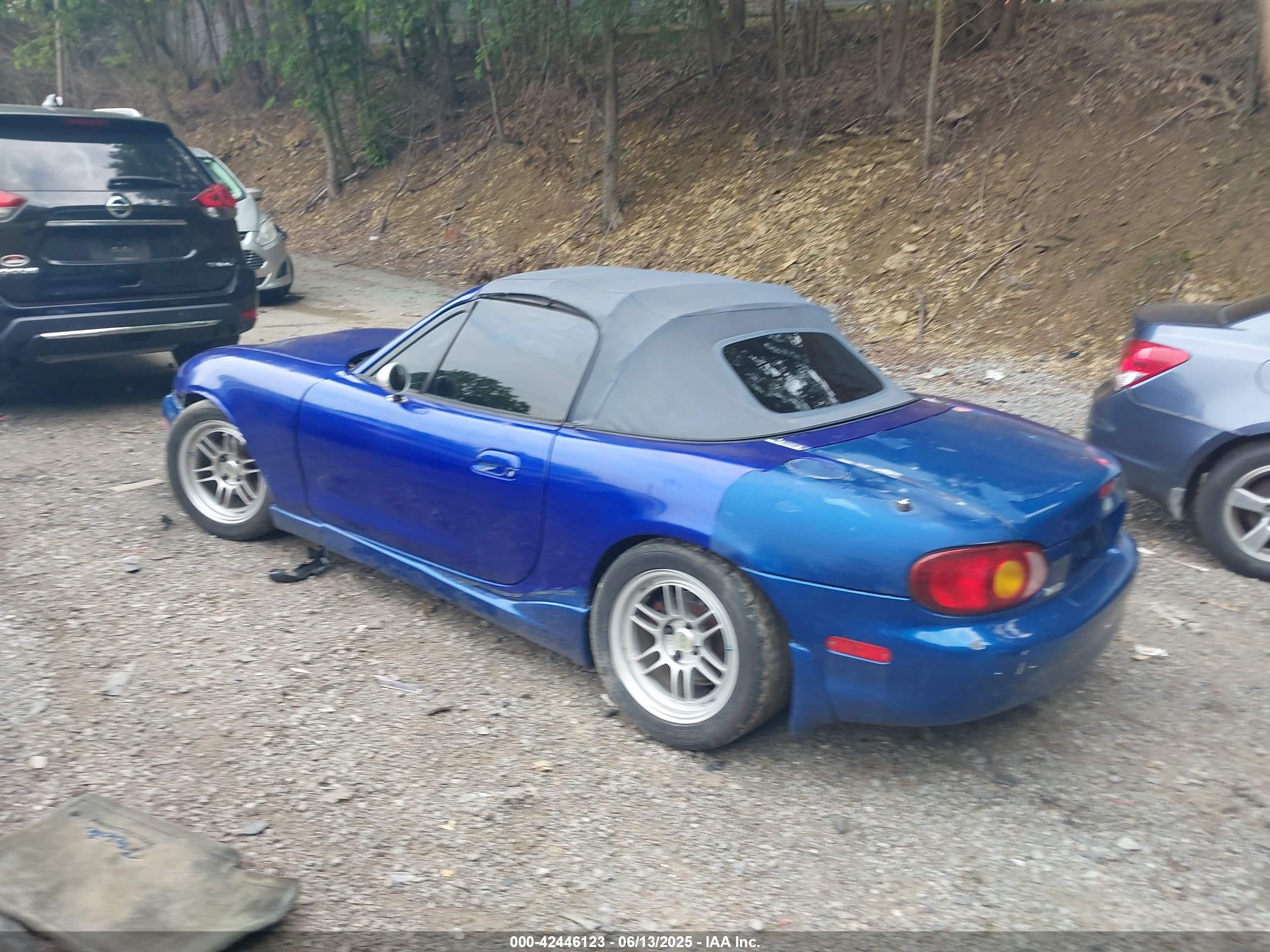 1999 Mazda Mx-5 Miata Leather Pkg/popular Equipment Pkg/sports Pkg/touring Pkg Синий vin: JM1NB3533X0127534