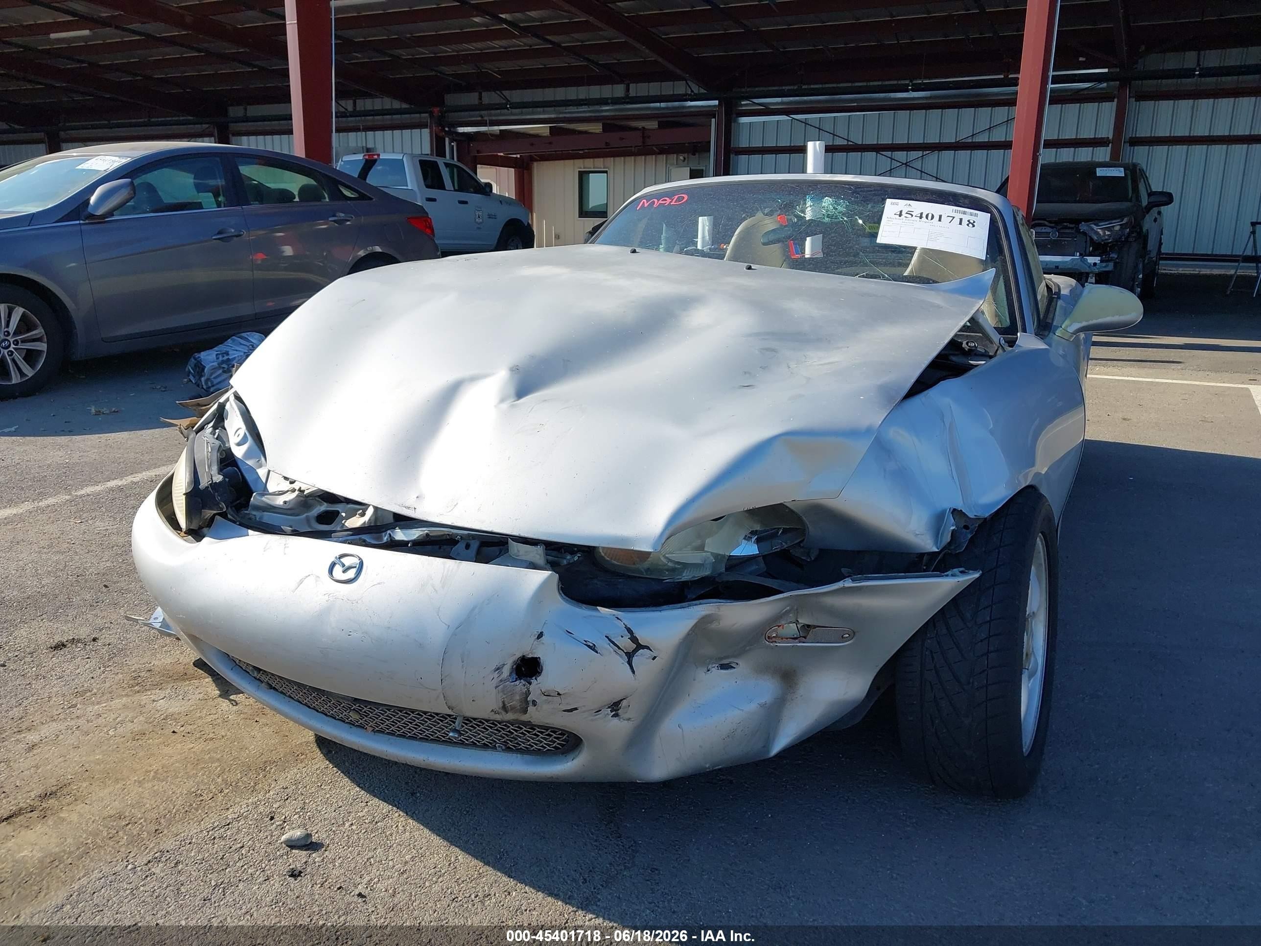 1999 Mazda Mx-5 Miata Leather Pkg/popular Equipment Pkg/sports Pkg/touring Pkg Серебряный vin: JM1NB3533X0131650