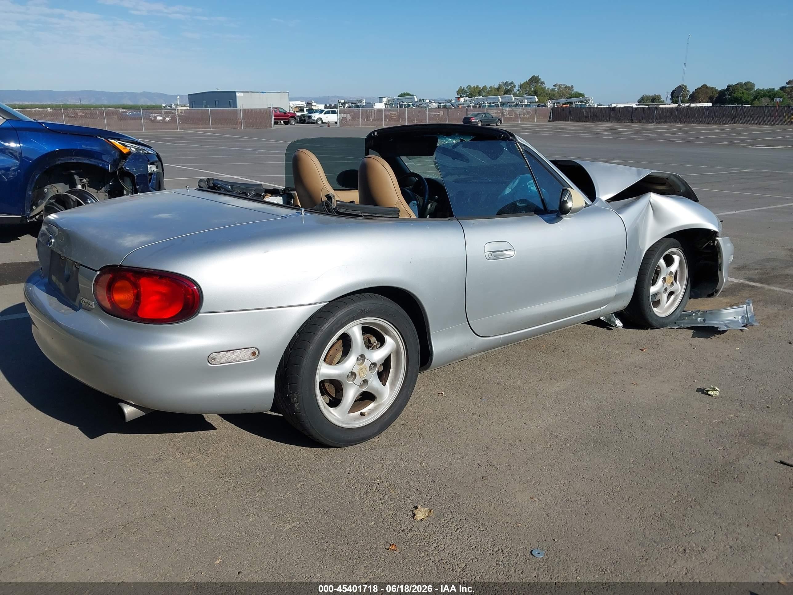 1999 Mazda Mx-5 Miata Leather Pkg/popular Equipment Pkg/sports Pkg/touring Pkg Серебряный vin: JM1NB3533X0131650