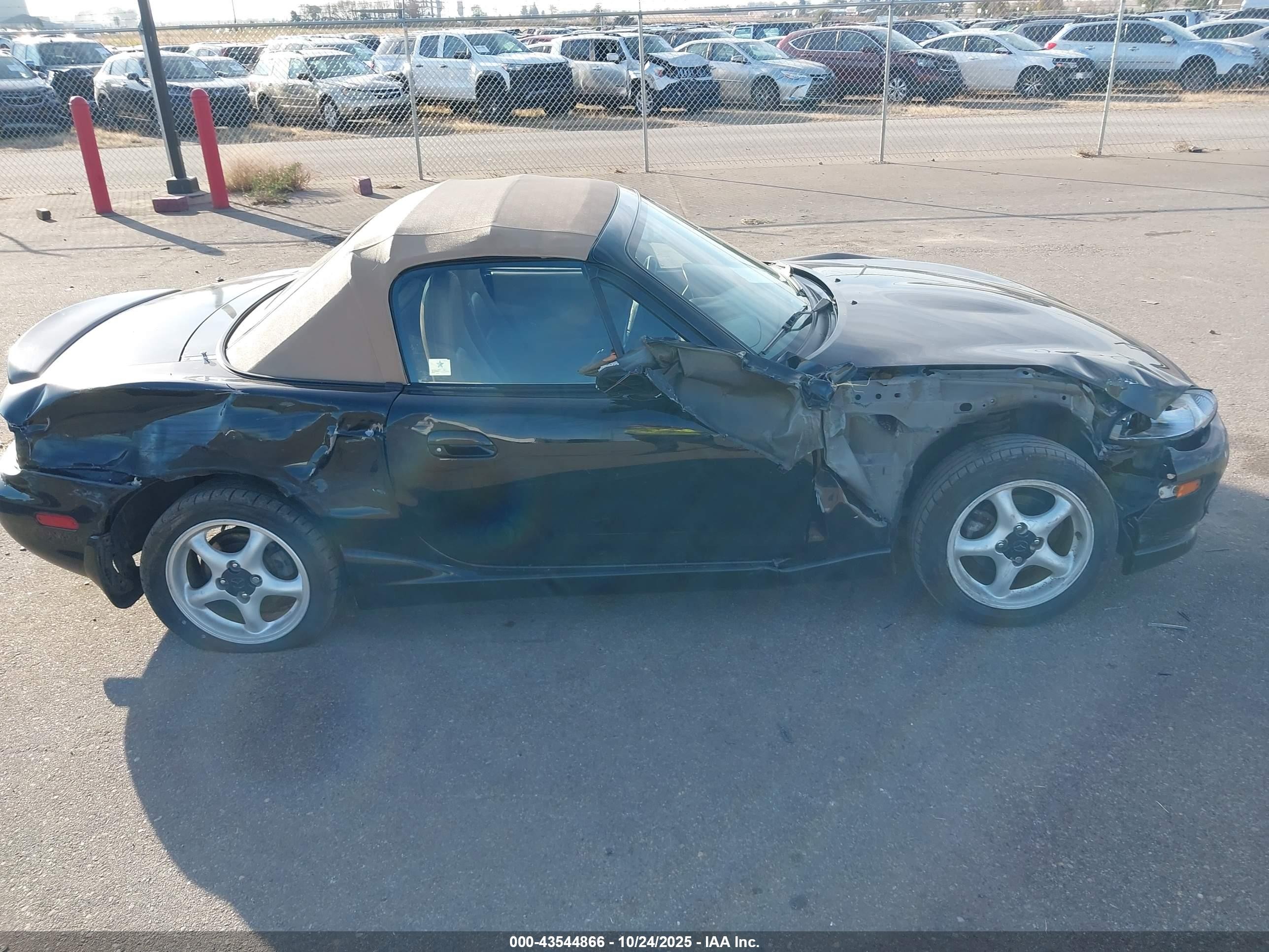 1999 Mazda Mx-5 Miata Leather Pkg/popular Equipment Pkg/sports Pkg/touring Pkg Black vin: JM1NB3533X0131941