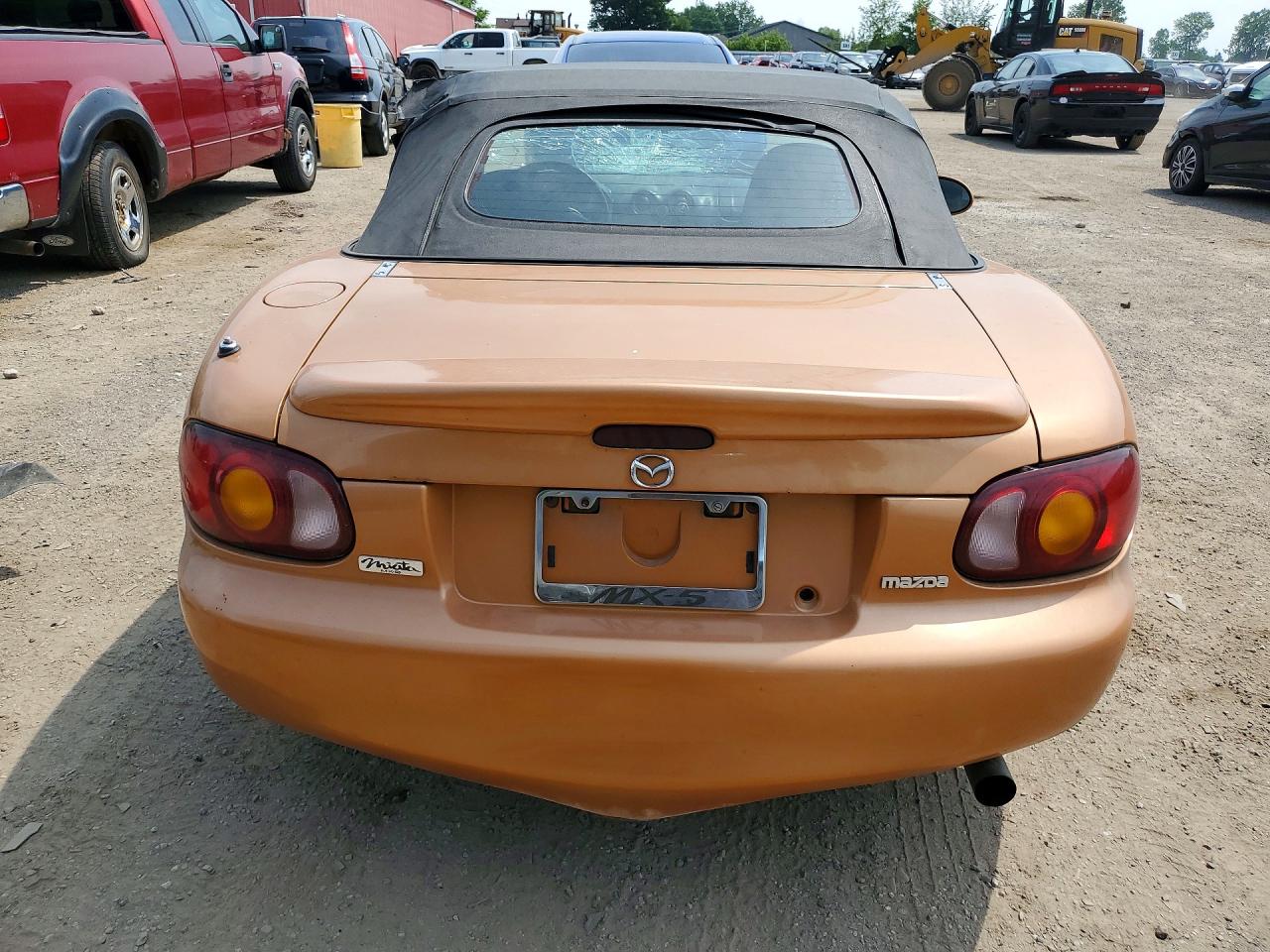 2000 Mazda Mx-5 Miata Base Оранжевый vin: JM1NB3533Y0142326