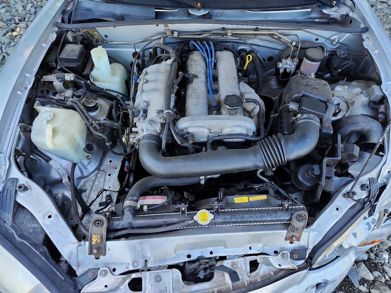 2000 Mazda Mx-5 Miata Base Silver vin: JM1NB3533Y0152578