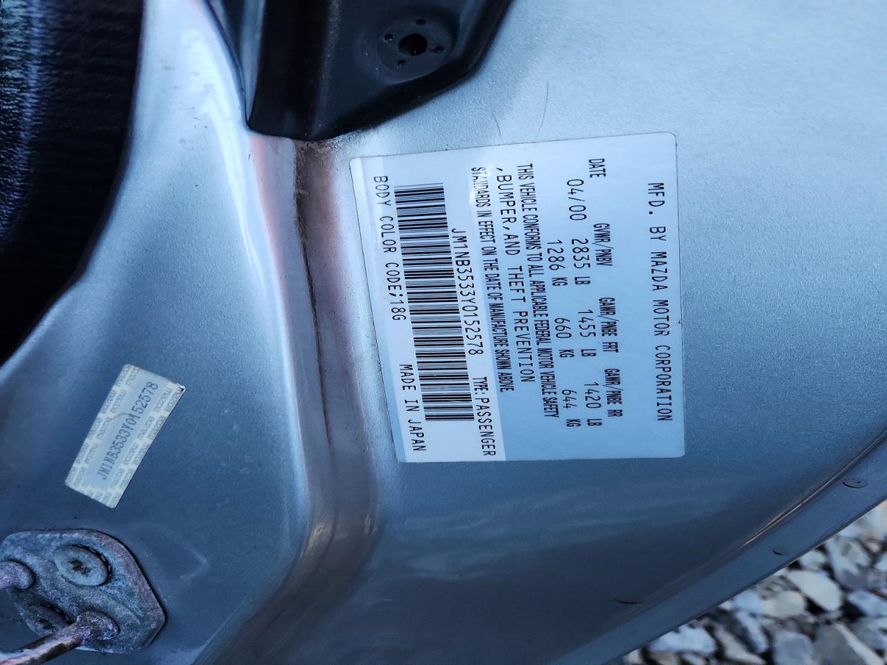 2000 Mazda Mx-5 Miata Base Silver vin: JM1NB3533Y0152578