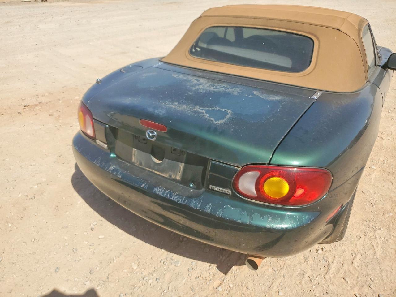 2000 Mazda Mx-5 Miata Base Green vin: JM1NB3533Y0155190