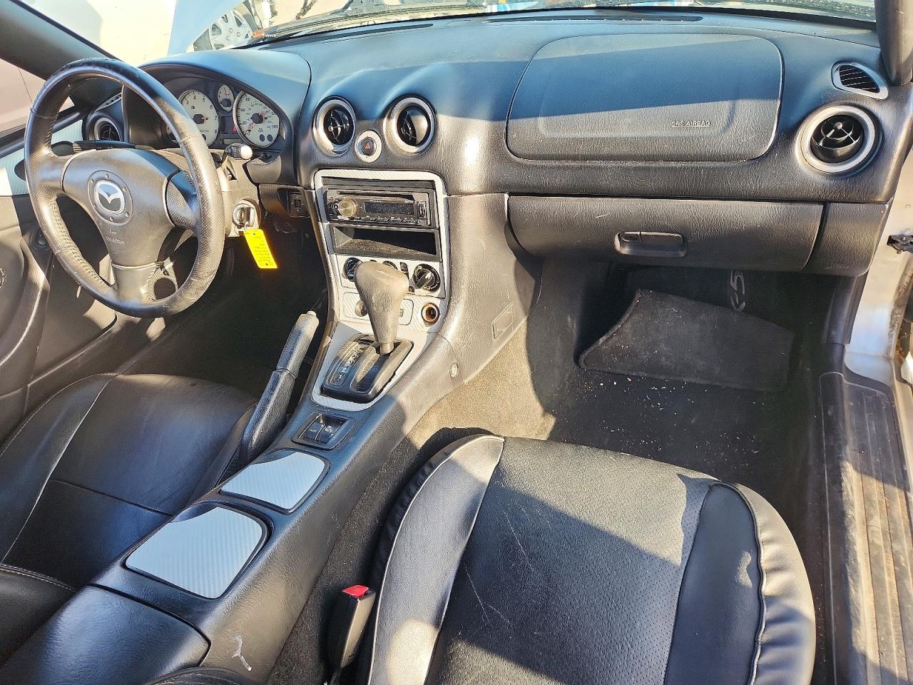 2004 Mazda Mx-5 Miata Base Silver vin: JM1NB353440408088