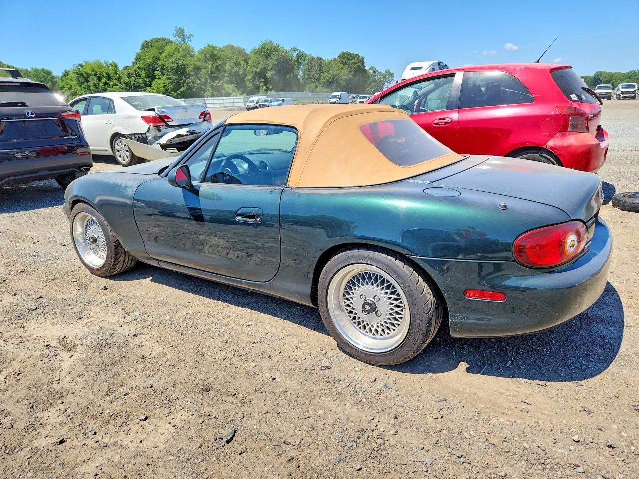 1999 Mazda Mx-5 Miata Green vin: JM1NB3534X0102755