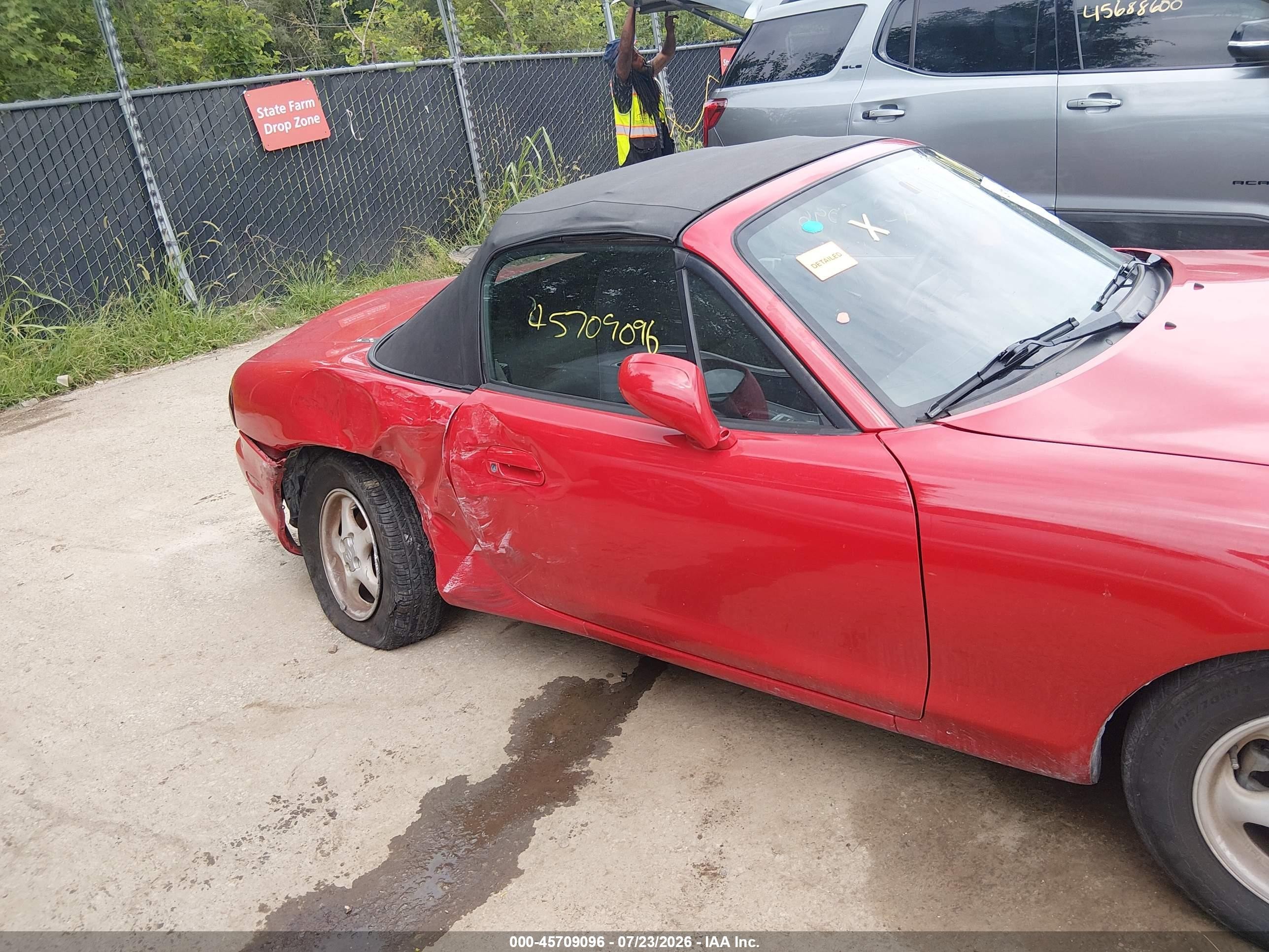 1999 Mazda Mx-5 Miata 10th Anniversary Edition/leather/popular Equip/sport/touring Red vin: JM1NB3534X0111701