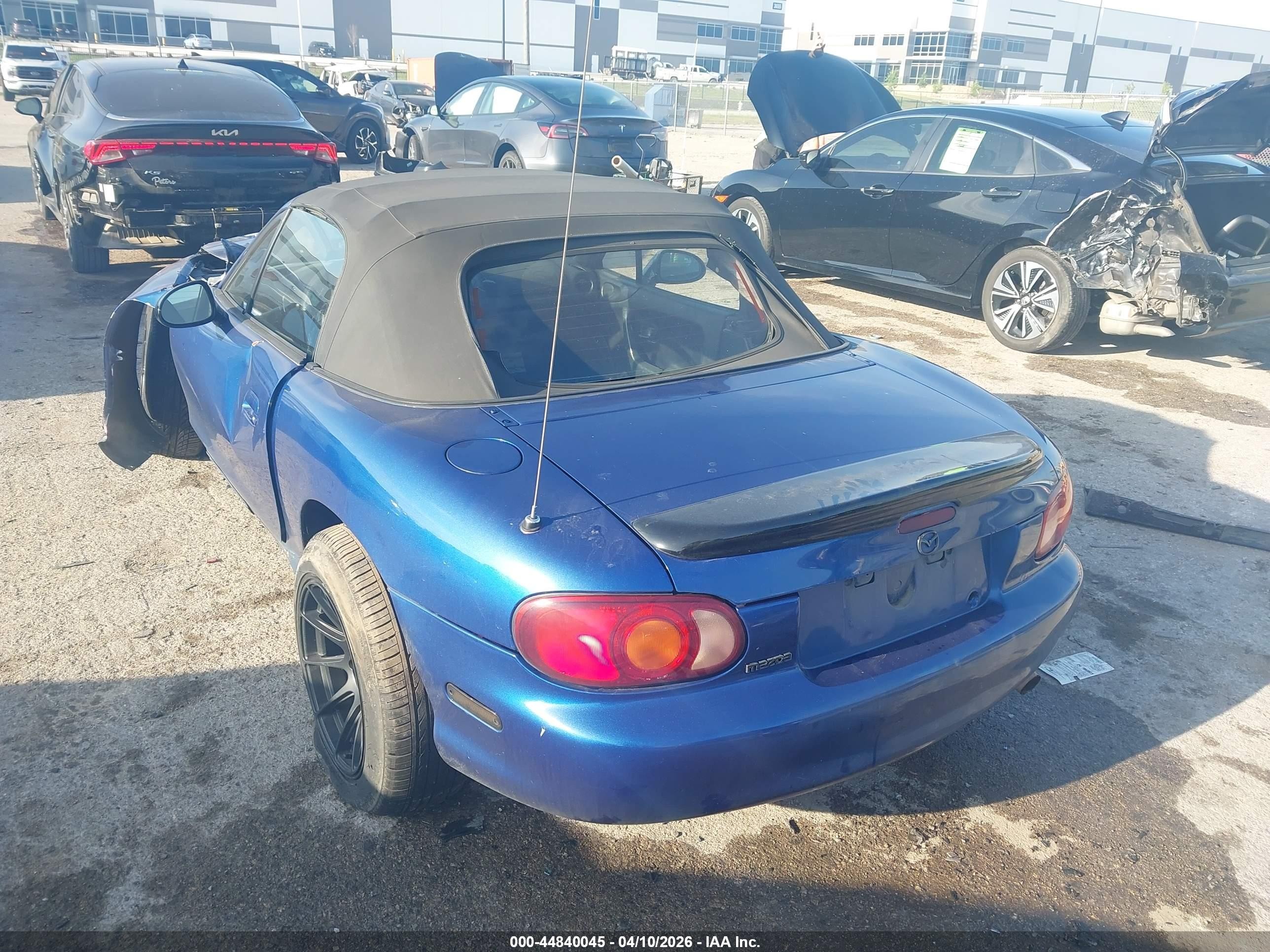 1999 Mazda Mx-5 Miata Leather Pkg/popular Equipment Pkg/sports Pkg/touring Pkg Синий vin: JM1NB3534X0124271