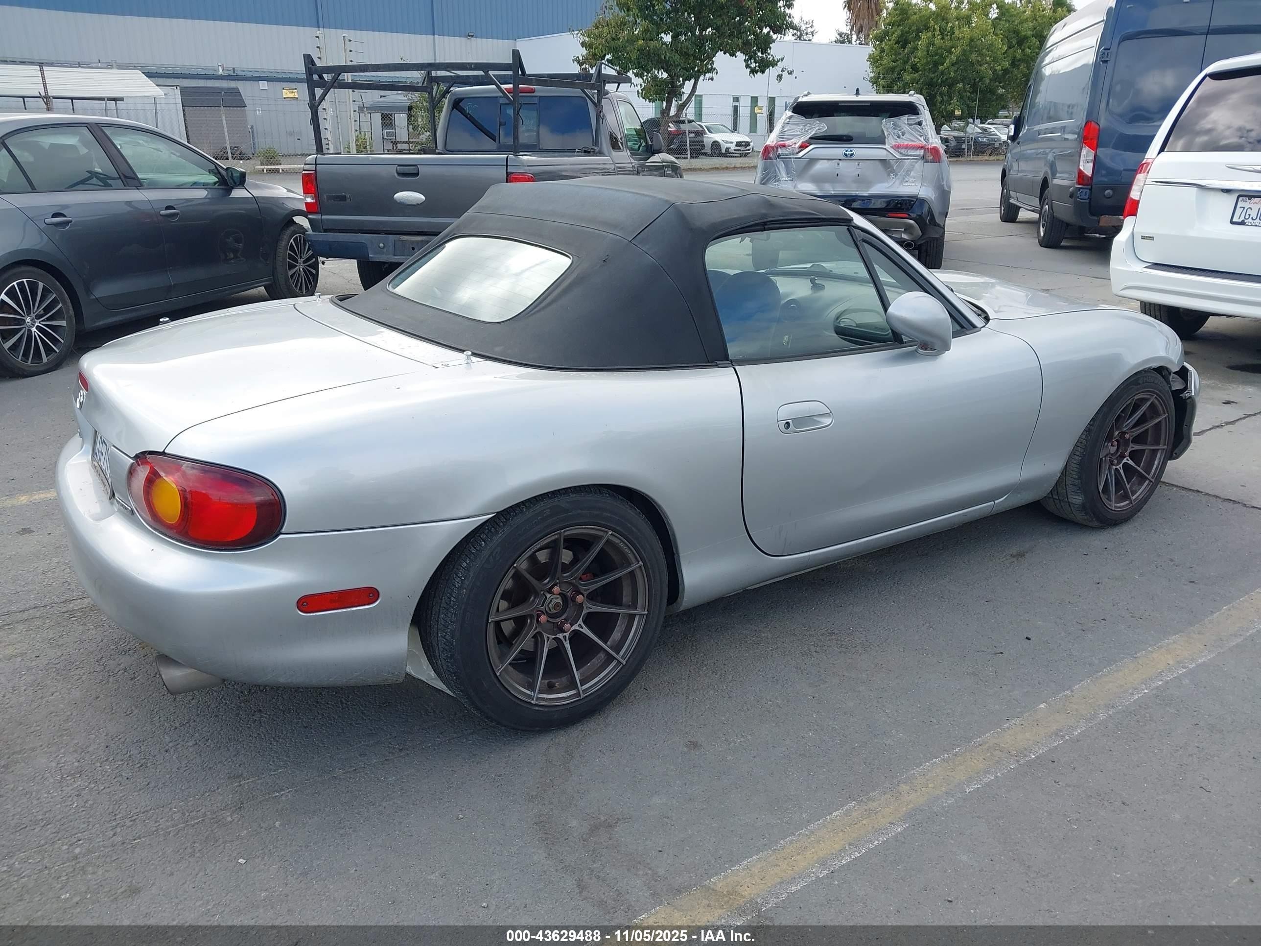 1999 Mazda Mx-5 Miata Leather Pkg/popular Equipment Pkg/sports Pkg/touring Pkg Silver vin: JM1NB3534X0131320