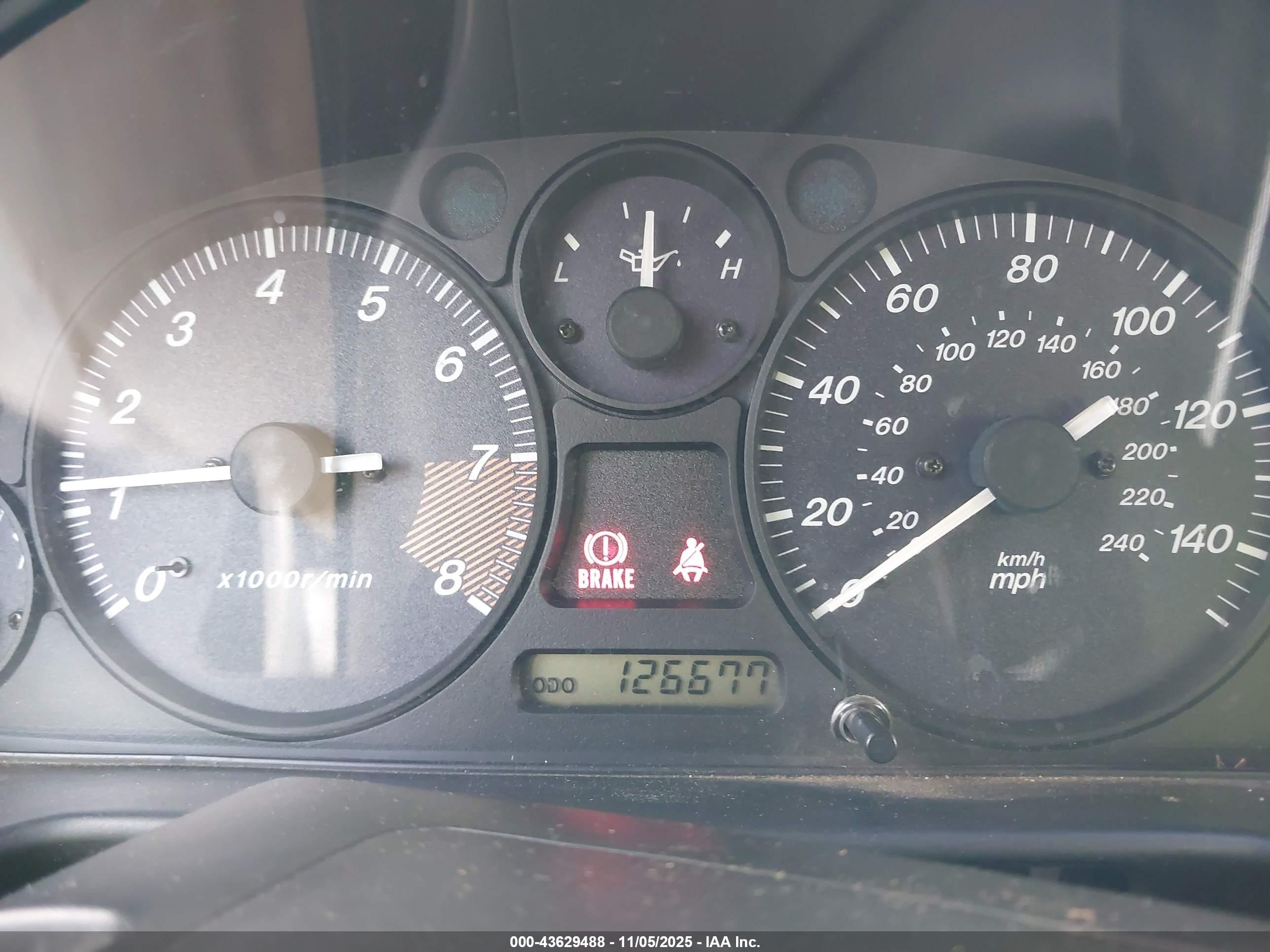 1999 Mazda Mx-5 Miata Leather Pkg/popular Equipment Pkg/sports Pkg/touring Pkg Silver vin: JM1NB3534X0131320