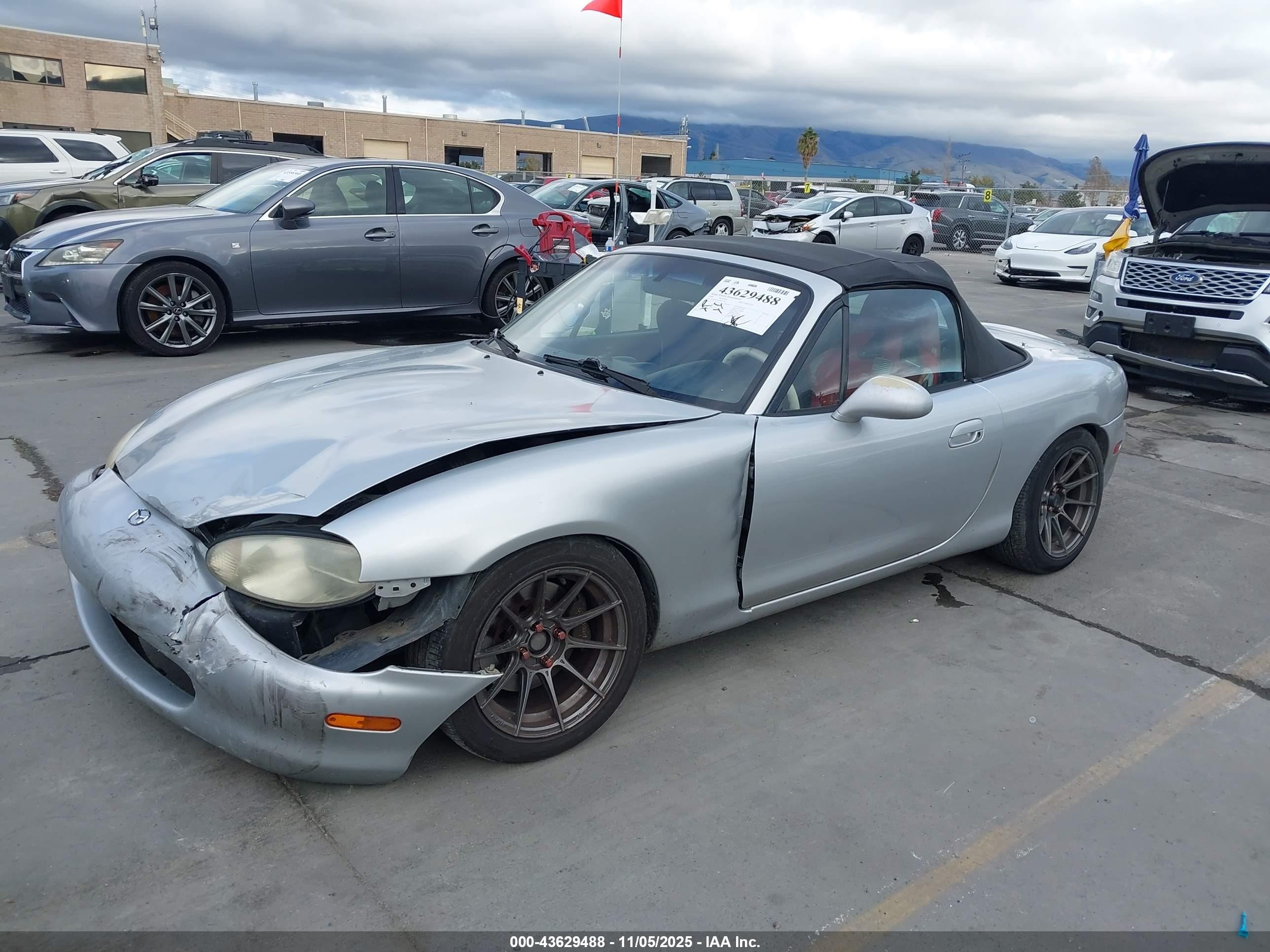 1999 Mazda Mx-5 Miata Leather Pkg/popular Equipment Pkg/sports Pkg/touring Pkg Silver vin: JM1NB3534X0131320