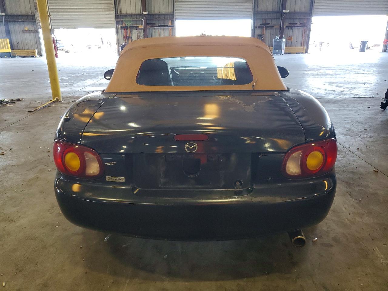 2000 Mazda Mx-5 Miata Base Black vin: JM1NB3534Y0150676