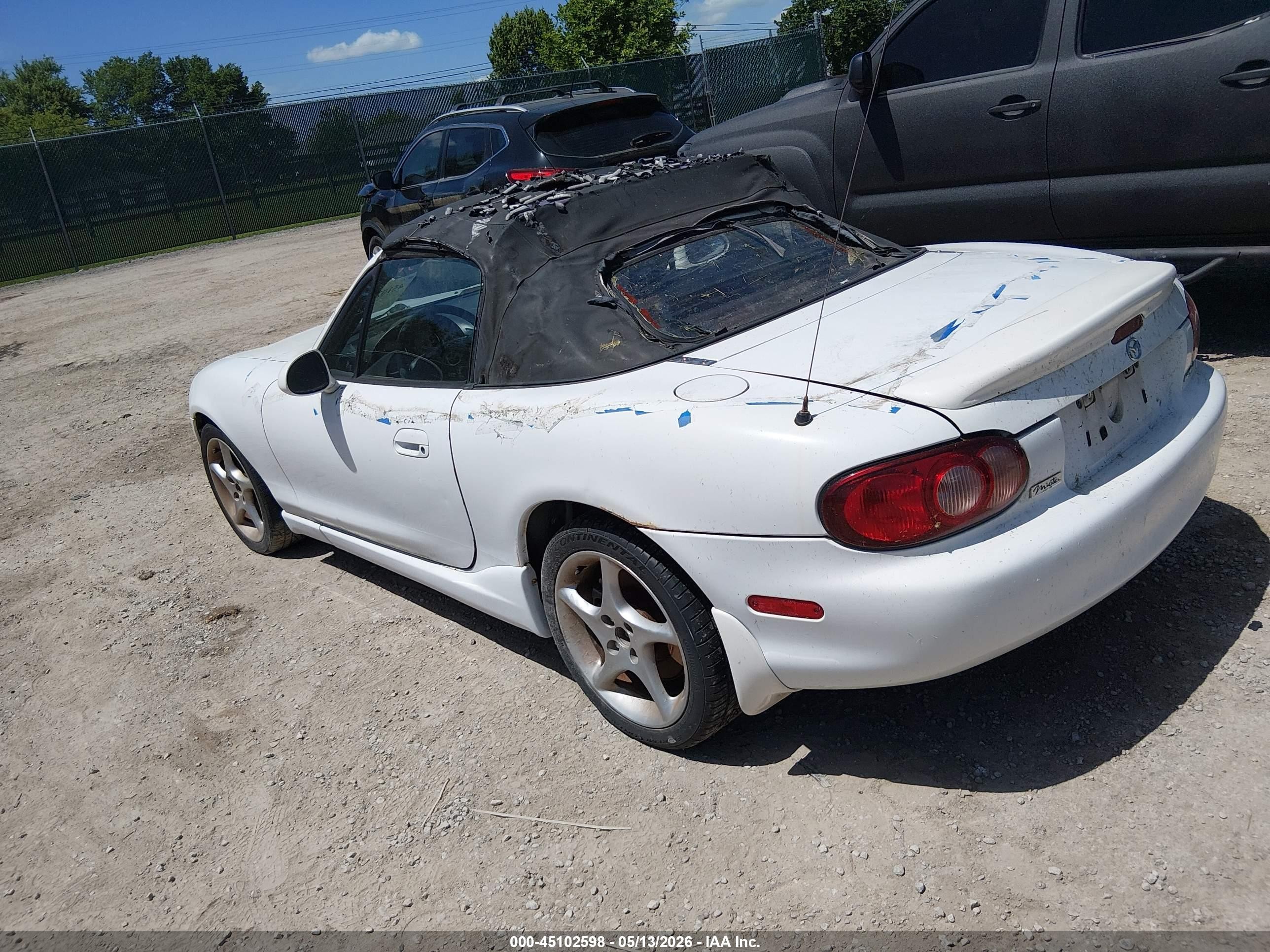 2001 Mazda Mx-5 Miata Ls/special Edition White vin: JM1NB353510207683