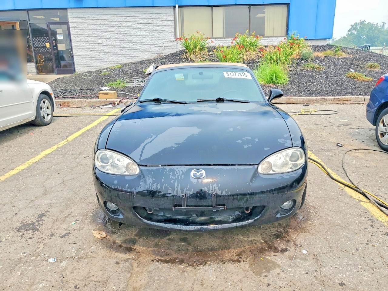 2001 Mazda Mx-5 Miata Base Black vin: JM1NB353510214617