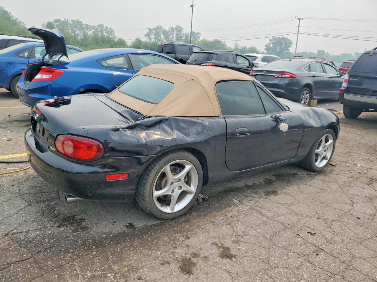 2001 Mazda Mx-5 Miata Base Black vin: JM1NB353510214617