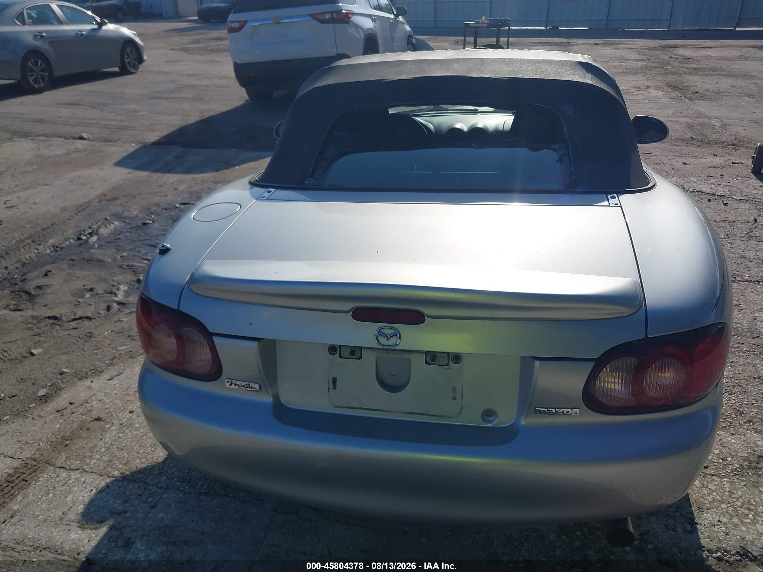 2002 Mazda Mx-5 Miata Cloth/ls/se Silver vin: JM1NB353520232343