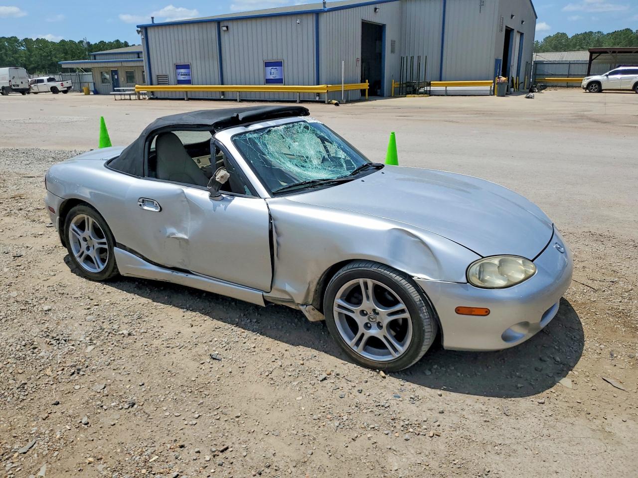 2005 Mazda Mx-5 Miata Base Silver vin: JM1NB353550410806