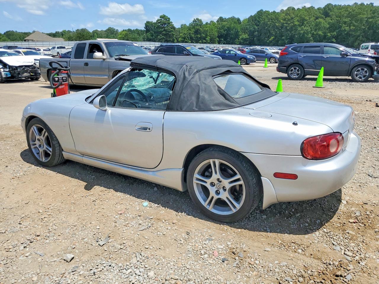 2005 Mazda Mx-5 Miata Base Silver vin: JM1NB353550410806