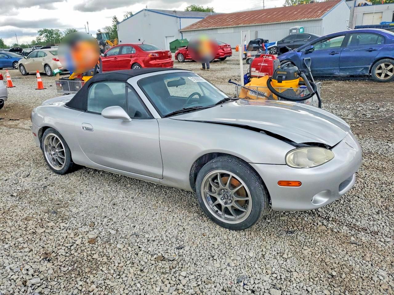 2005 Mazda Mx-5 Miata Base Silver vin: JM1NB353550411616