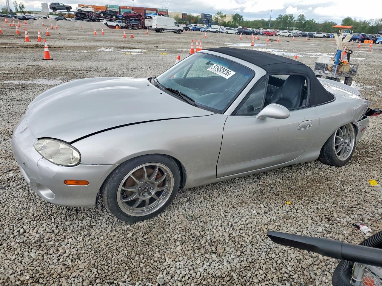 2005 Mazda Mx-5 Miata Base Silver vin: JM1NB353550411616