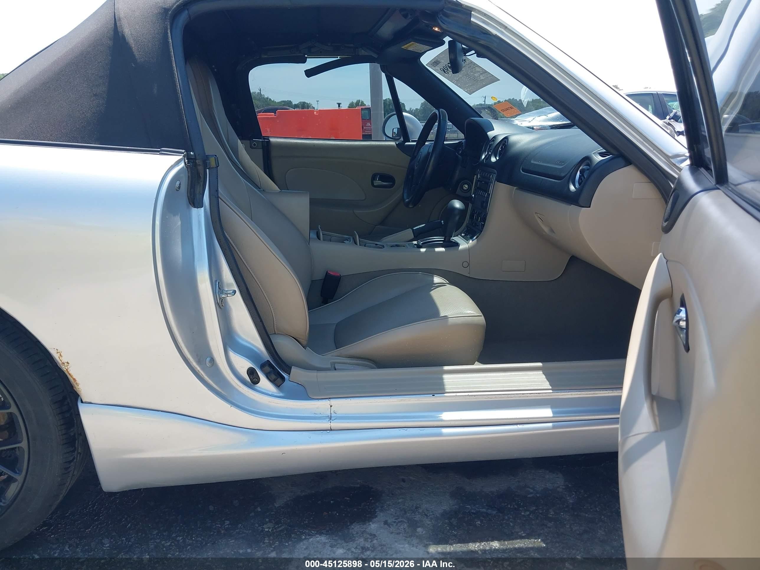 2005 Mazda Mx-5 Miata Ls Silver vin: JM1NB353550413527