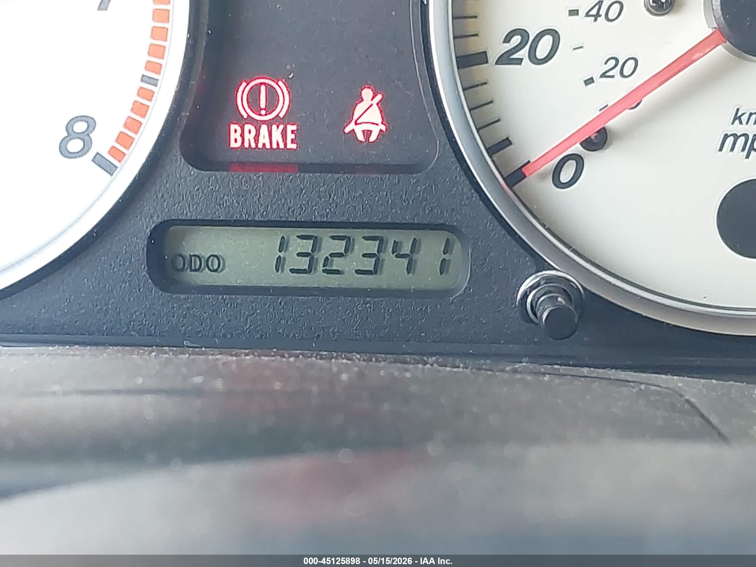 2005 Mazda Mx-5 Miata Ls Silver vin: JM1NB353550413527