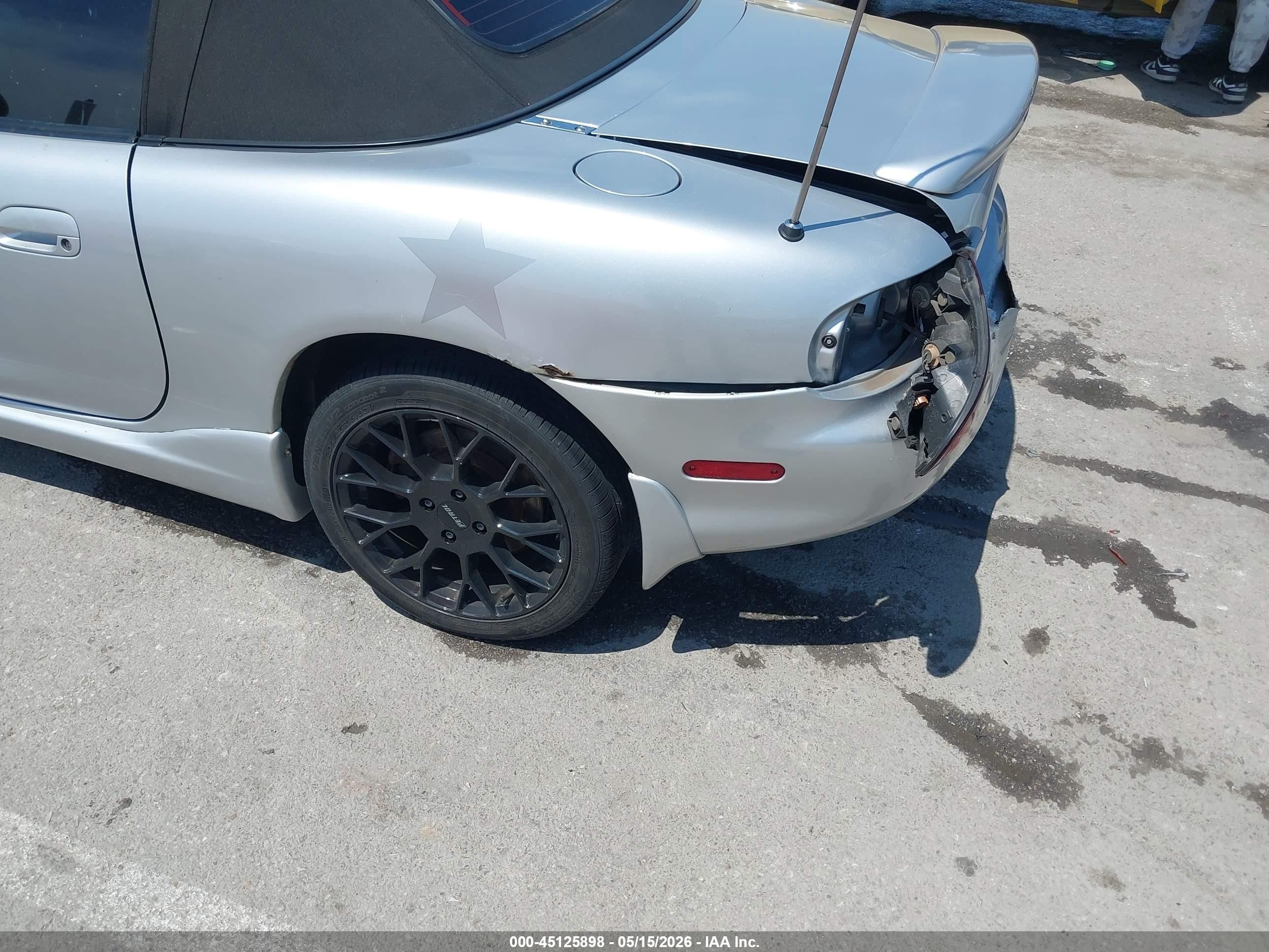 2005 Mazda Mx-5 Miata Ls Silver vin: JM1NB353550413527