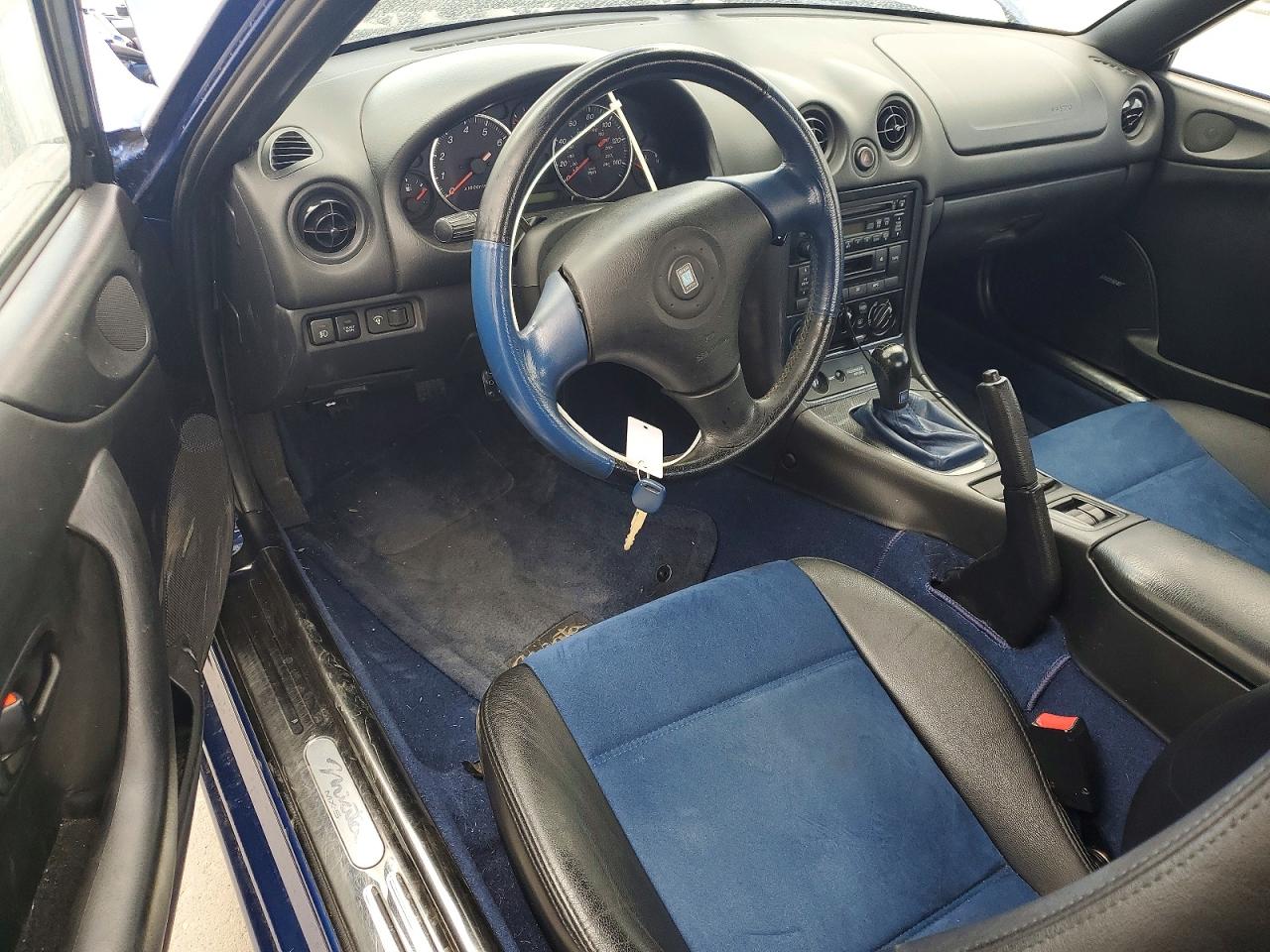 1999 Mazda Mx-5 Miata Blue vin: JM1NB3535X0131049