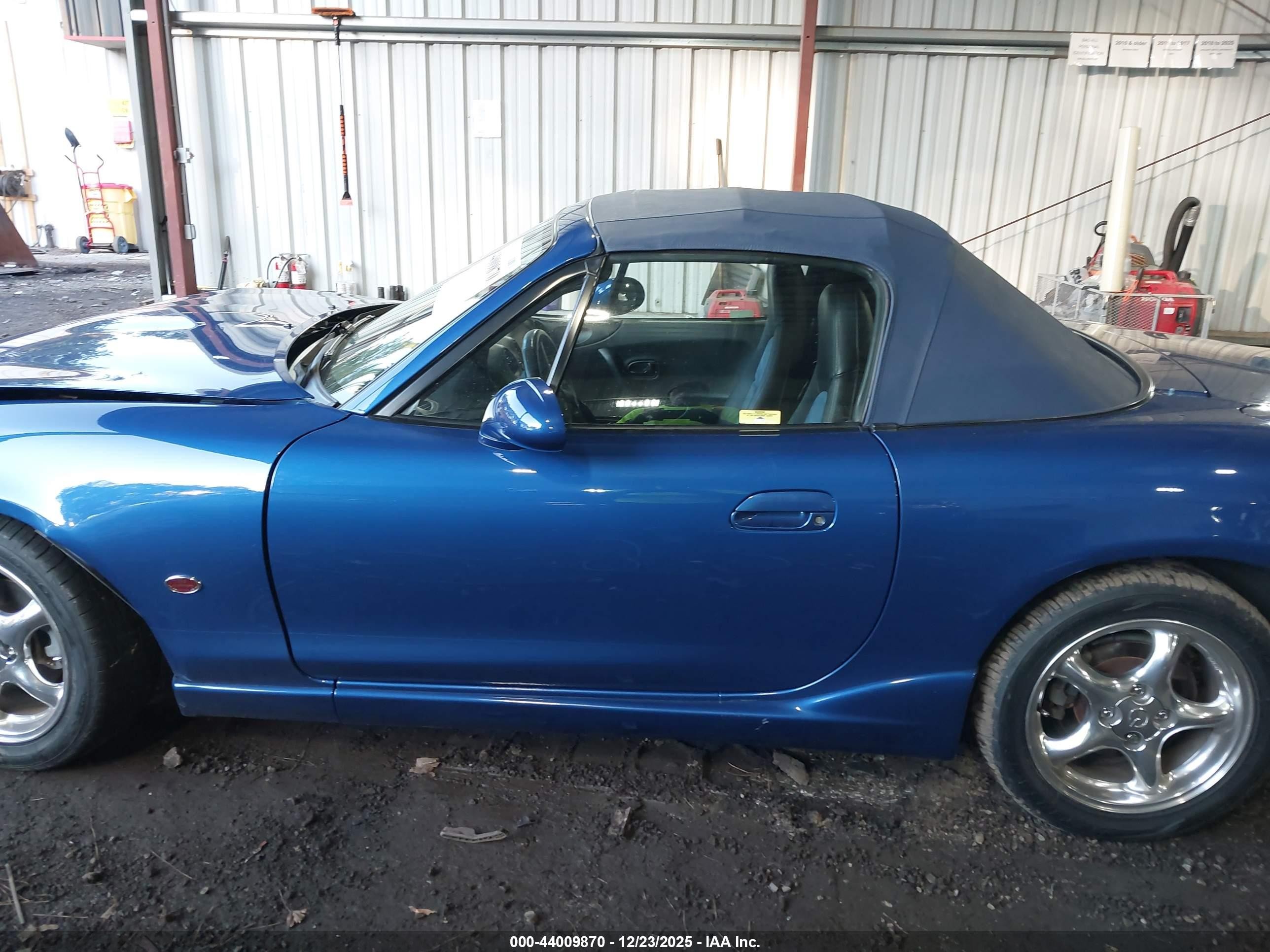 1999 Mazda Mx-5 Miata Leather Pkg/popular Equipment Pkg/sports Pkg/touring Pkg Blue vin: JM1NB3535X0132959