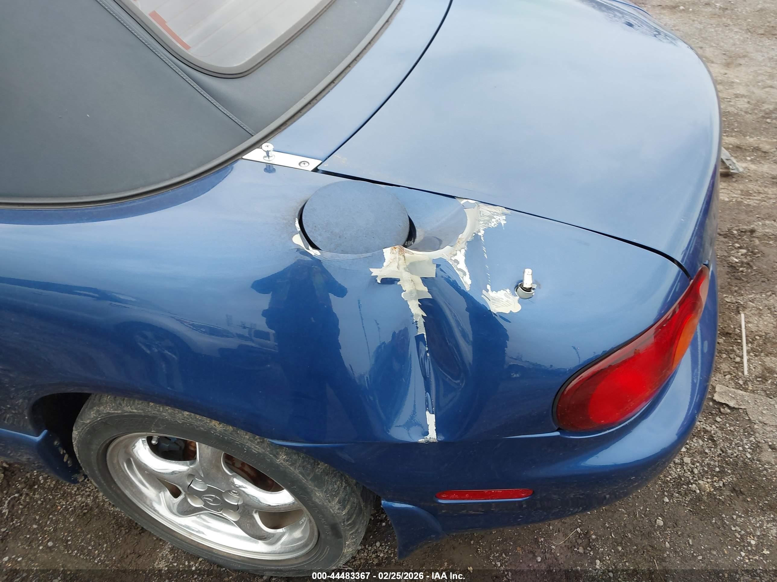 1999 Mazda Mx-5 Miata Leather Pkg/popular Equipment Pkg/sports Pkg/touring Pkg Blue vin: JM1NB3535X0133304