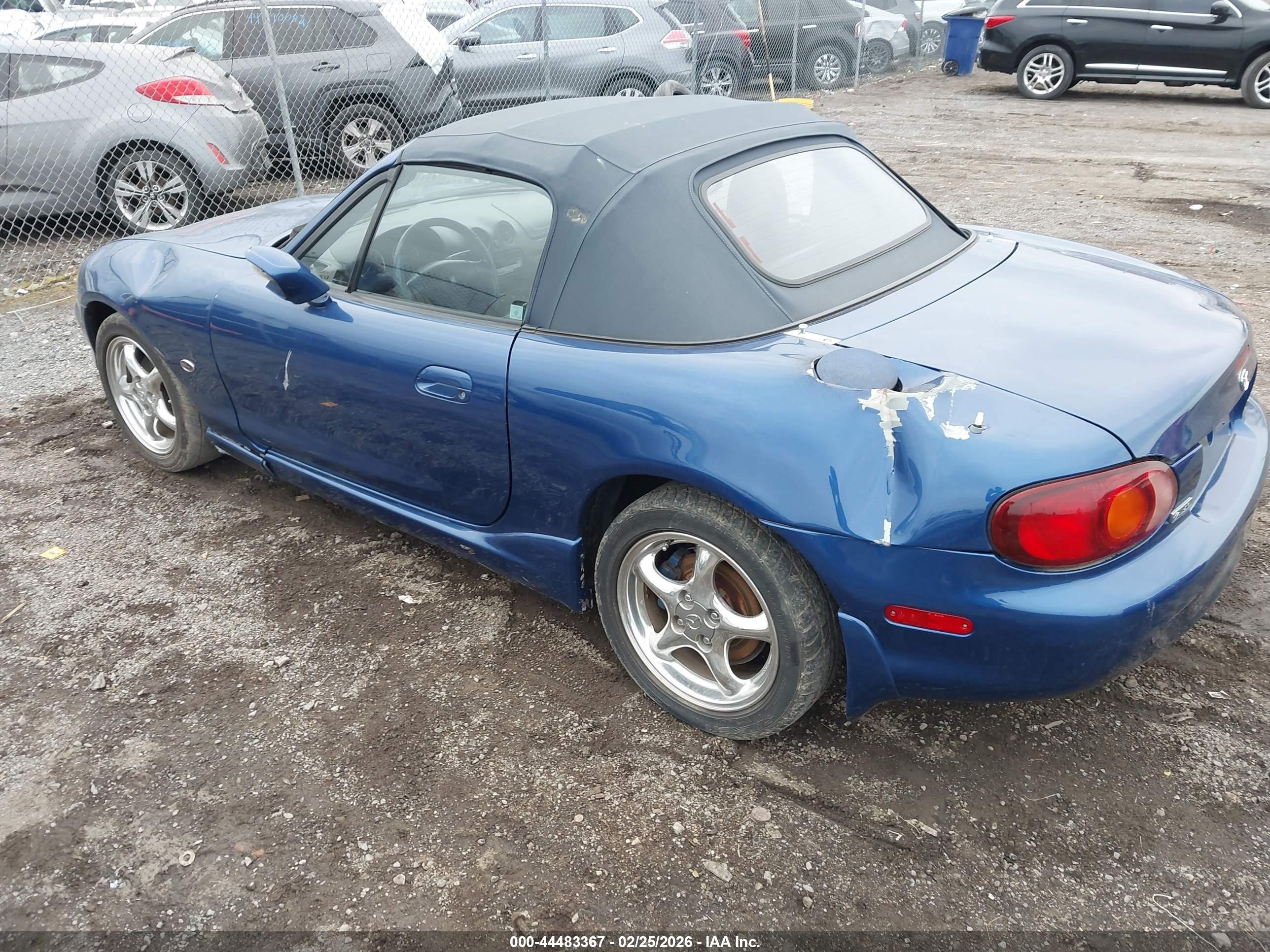 1999 Mazda Mx-5 Miata Leather Pkg/popular Equipment Pkg/sports Pkg/touring Pkg Blue vin: JM1NB3535X0133304
