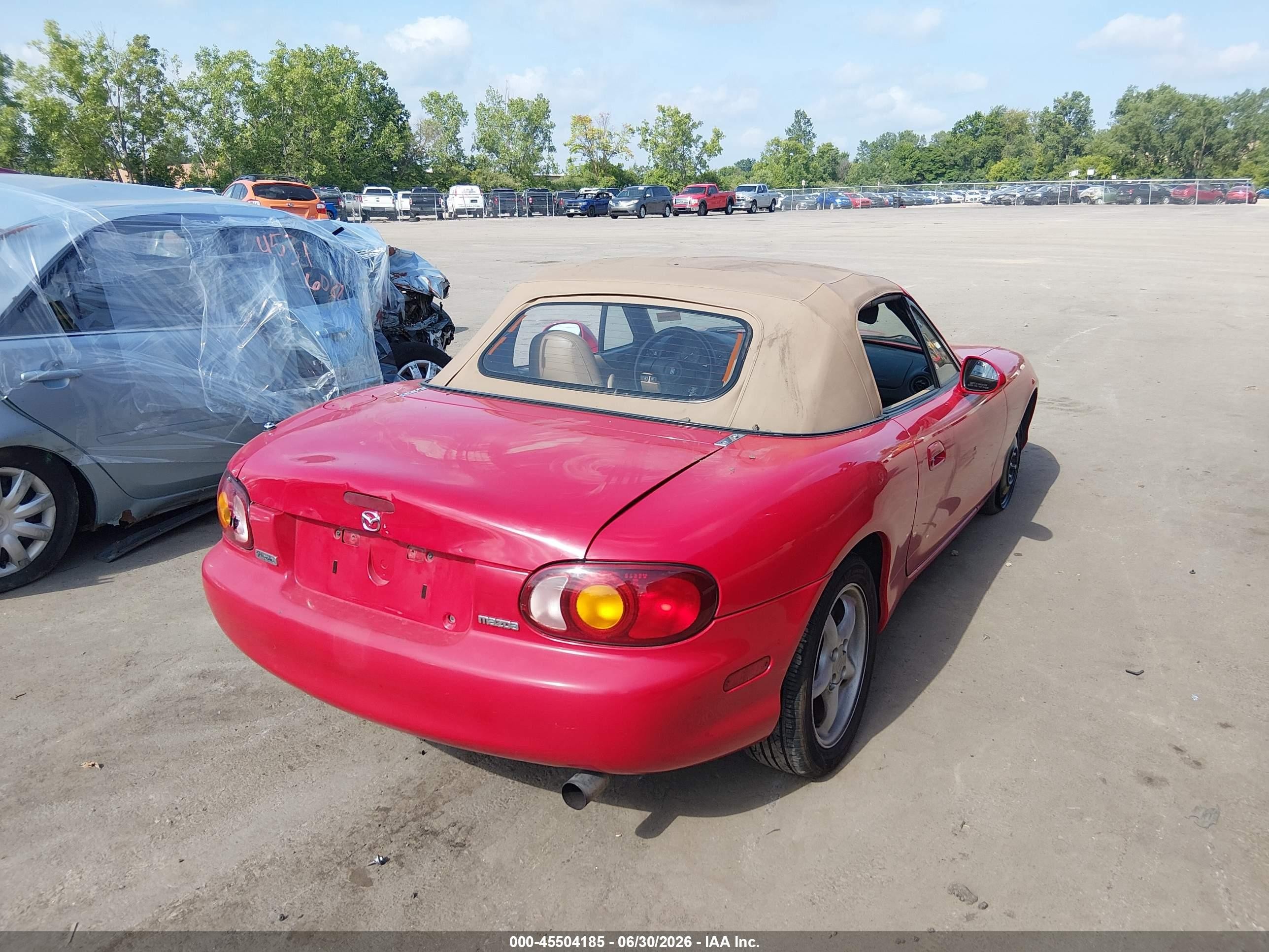 1999 Mazda Mx-5 Miata Leather/leather Pkg/popular Equip/sports Pkg/touring Pkg Red vin: JM1NB3536X0113031