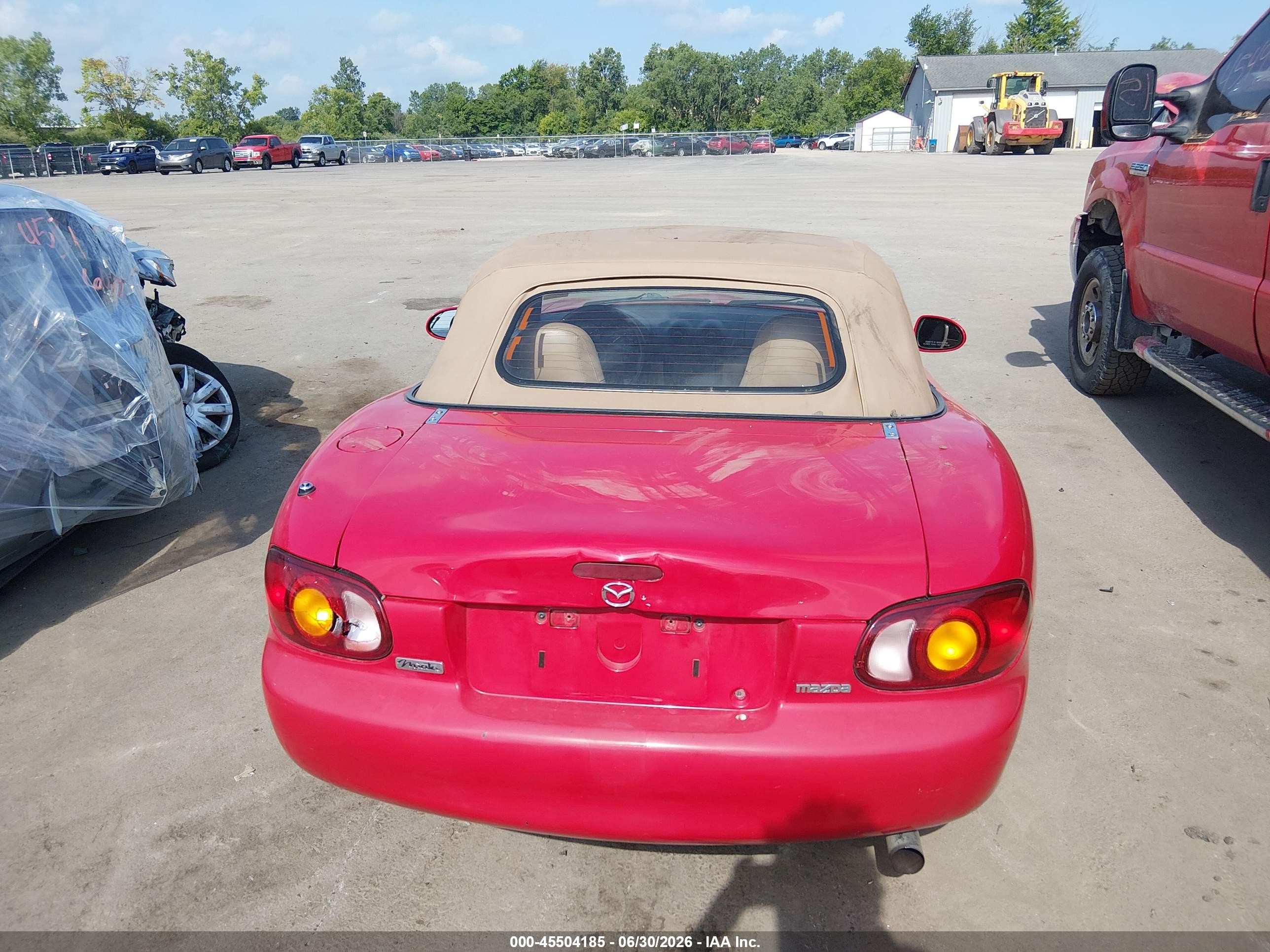 1999 Mazda Mx-5 Miata Leather/leather Pkg/popular Equip/sports Pkg/touring Pkg Red vin: JM1NB3536X0113031